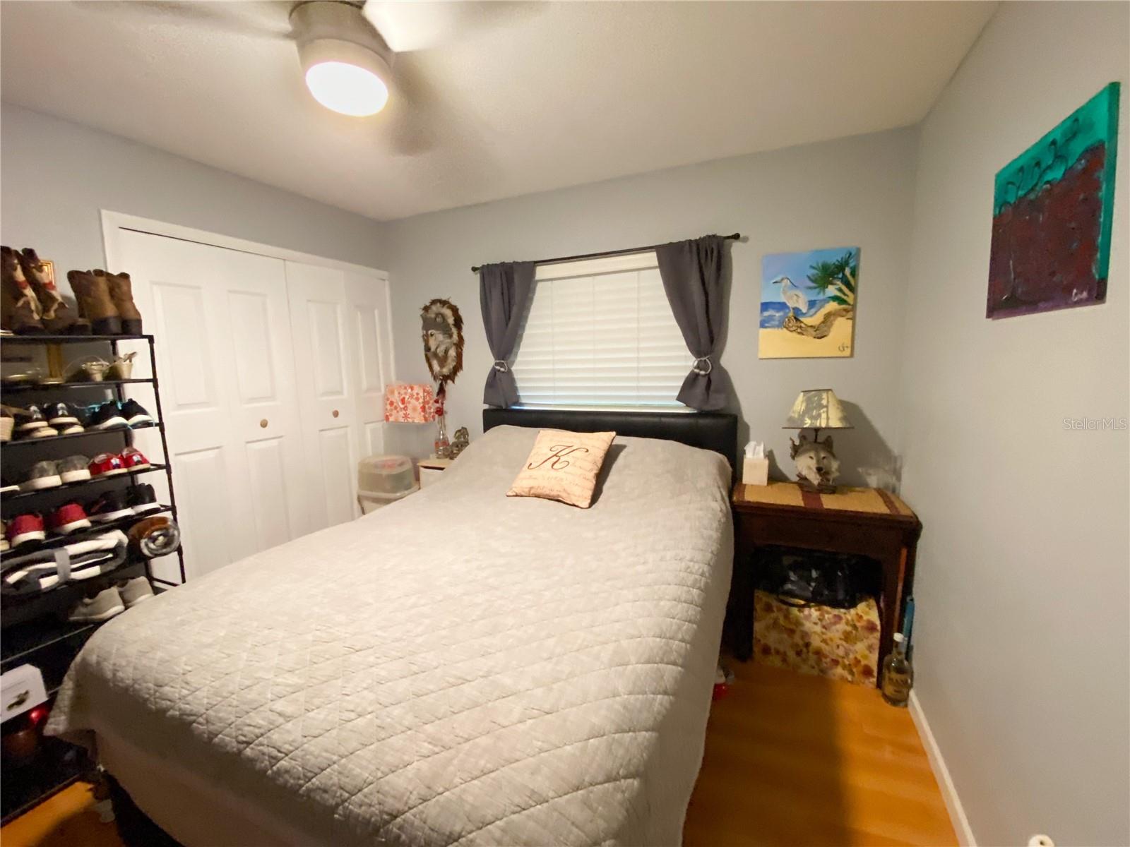 Image 17 of 27 For 1045 Camelot Way
