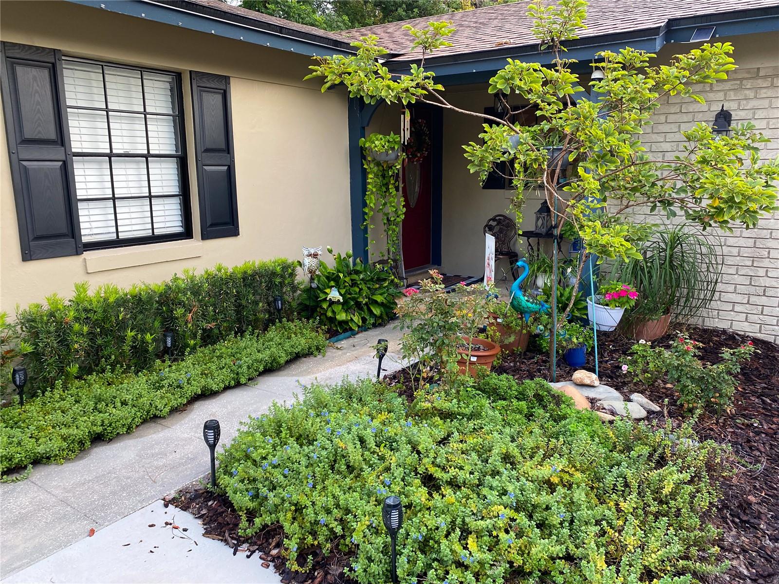 Image 6 of 27 For 1045 Camelot Way
