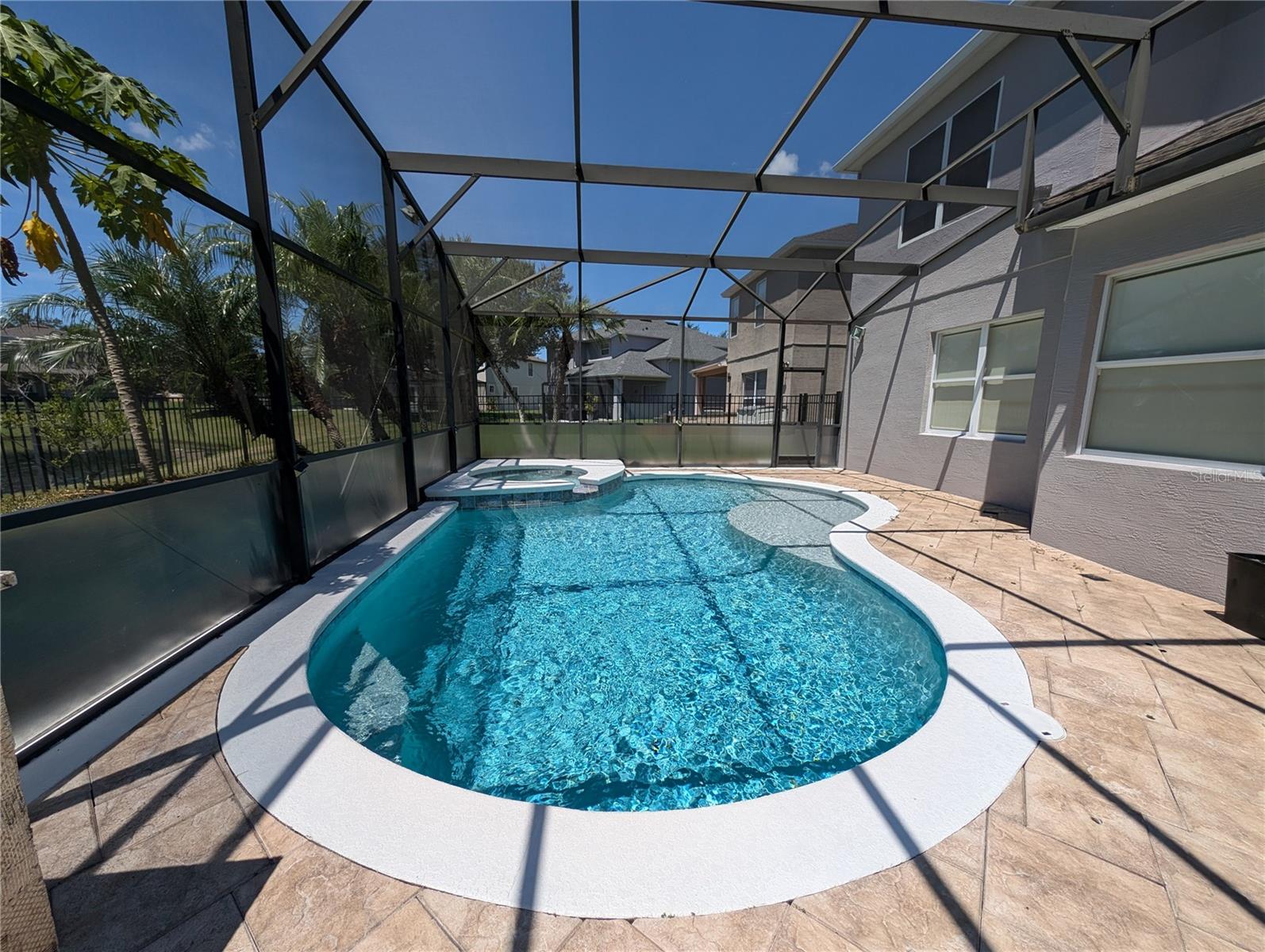 Listing photo id 11 for 5330 Tortuga Drive