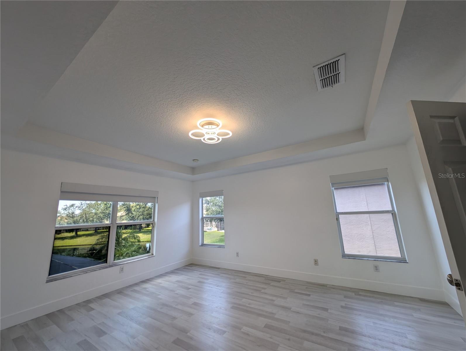 Listing photo id 23 for 5330 Tortuga Drive