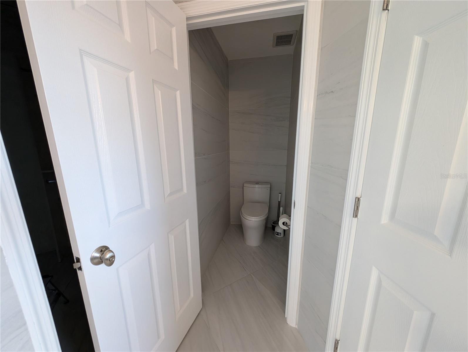 Listing photo id 29 for 5330 Tortuga Drive