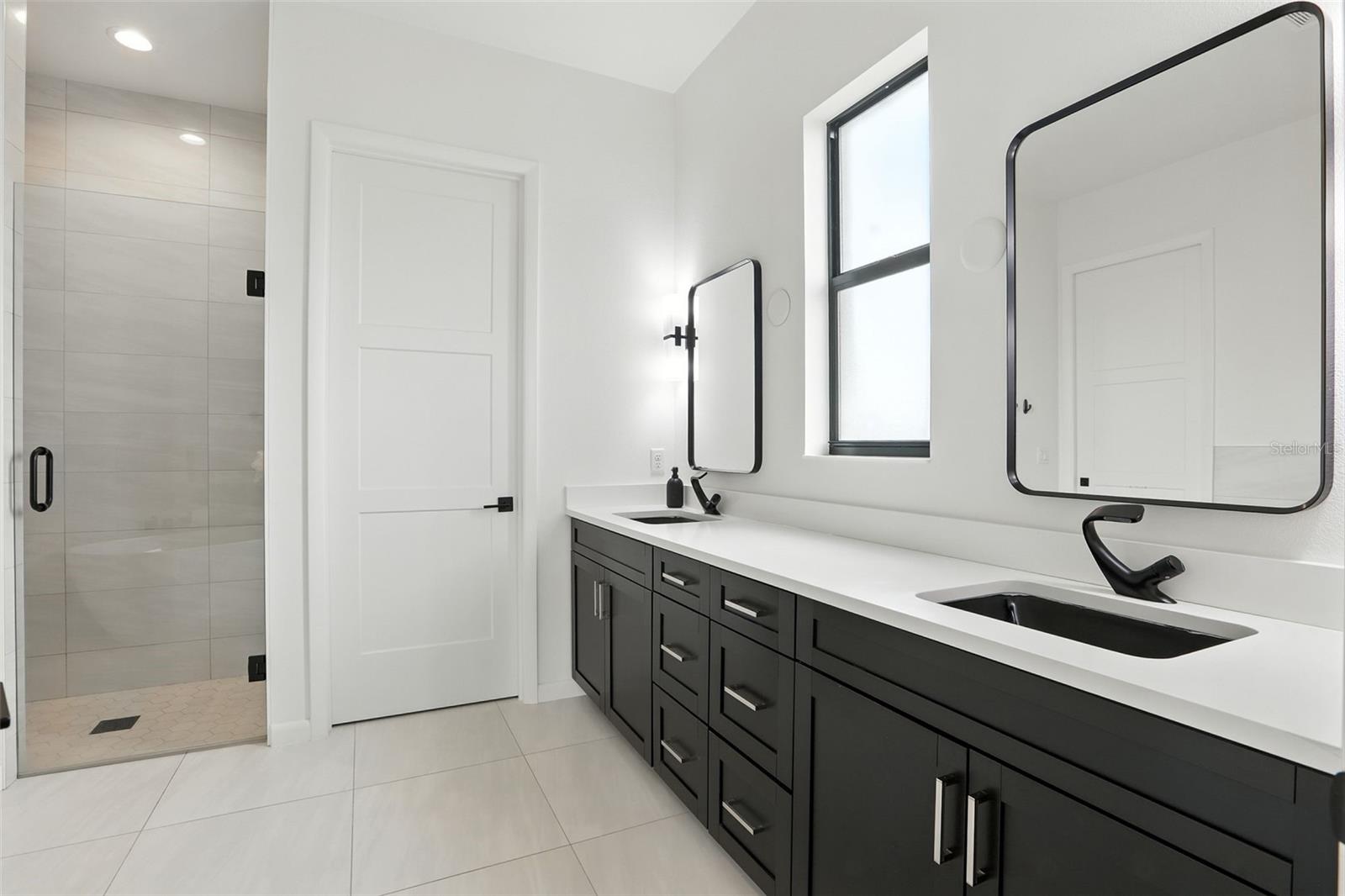 Listing photo id 17 for 4440 Shirley Shores Road