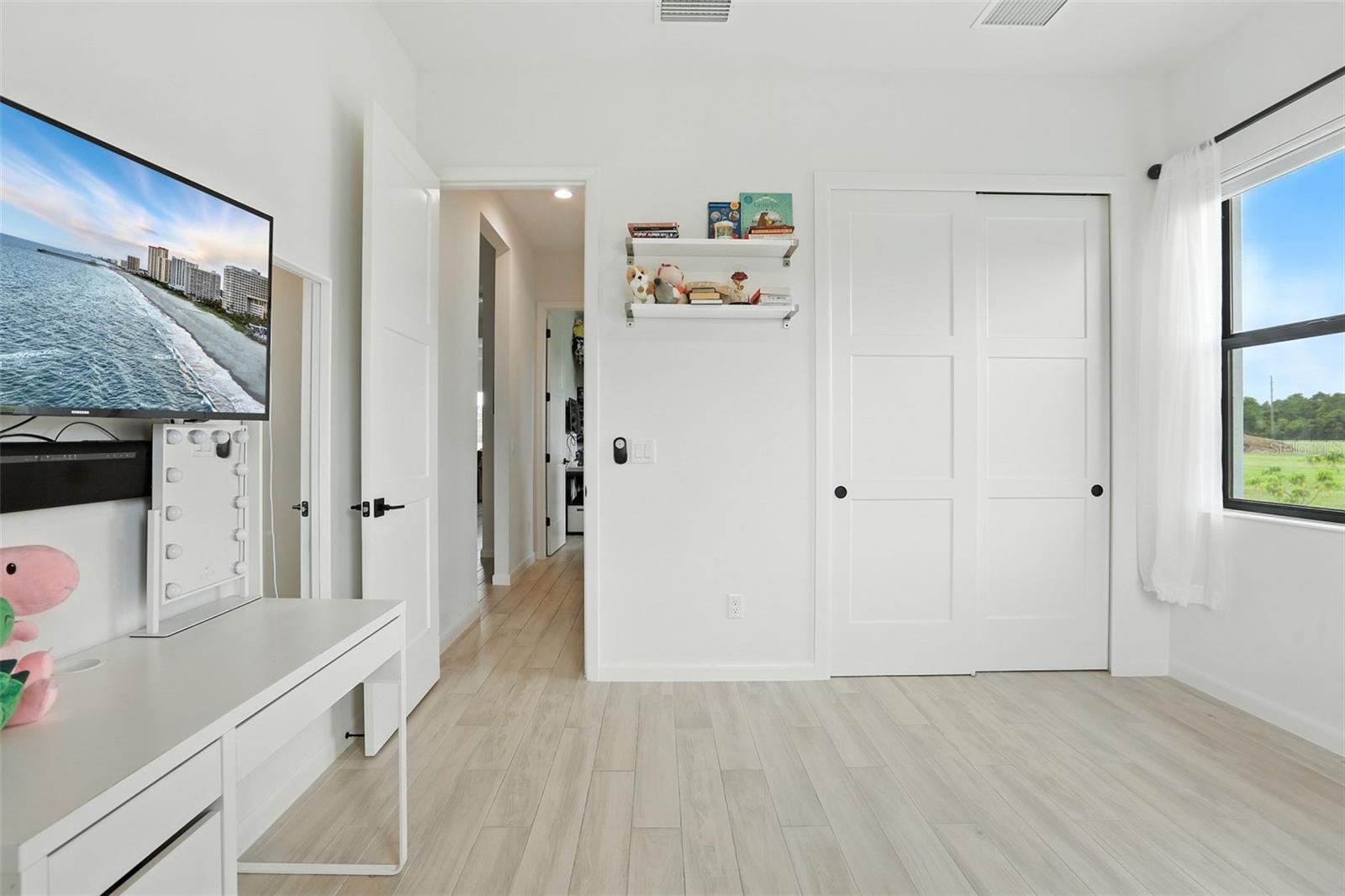 Listing photo id 22 for 4440 Shirley Shores Road