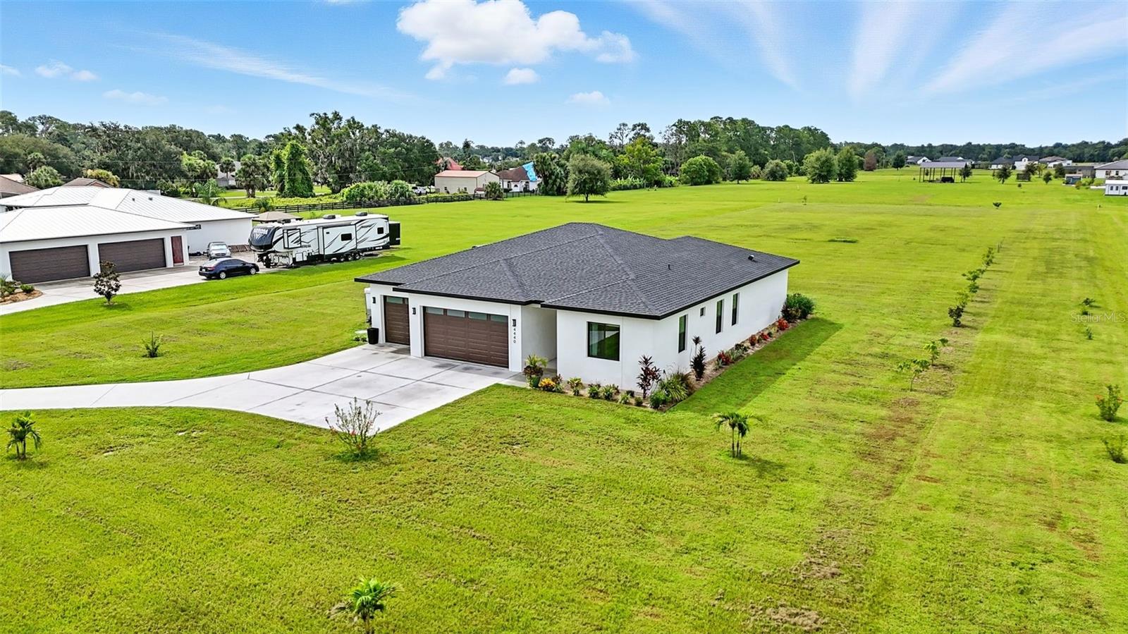 Listing photo id 1 for 4440 Shirley Shores Road