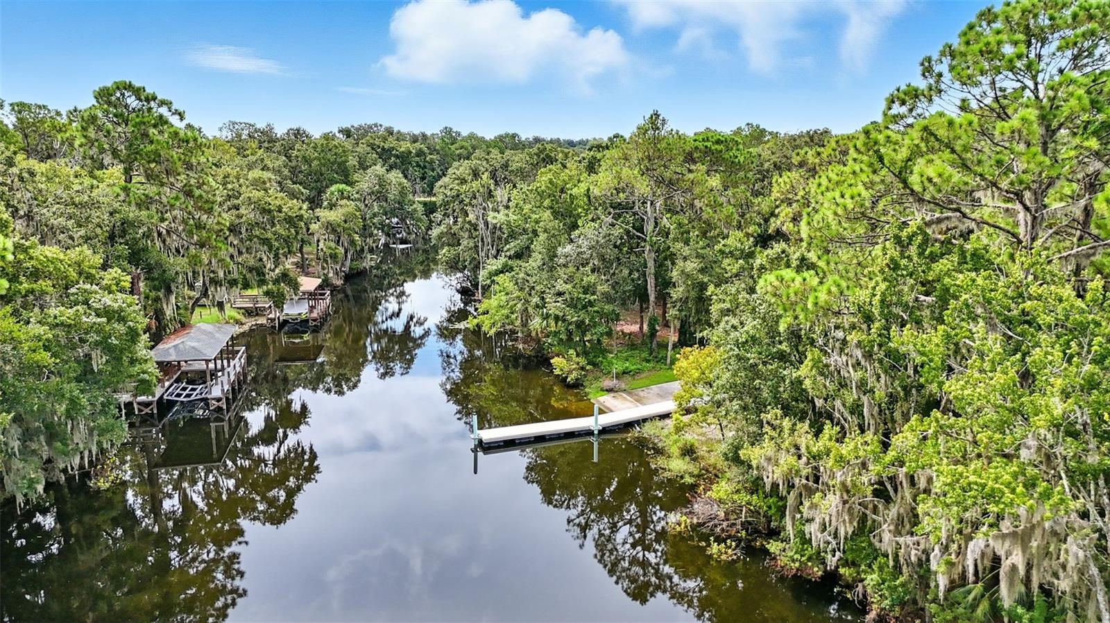 Listing photo id 37 for 4440 Shirley Shores Road