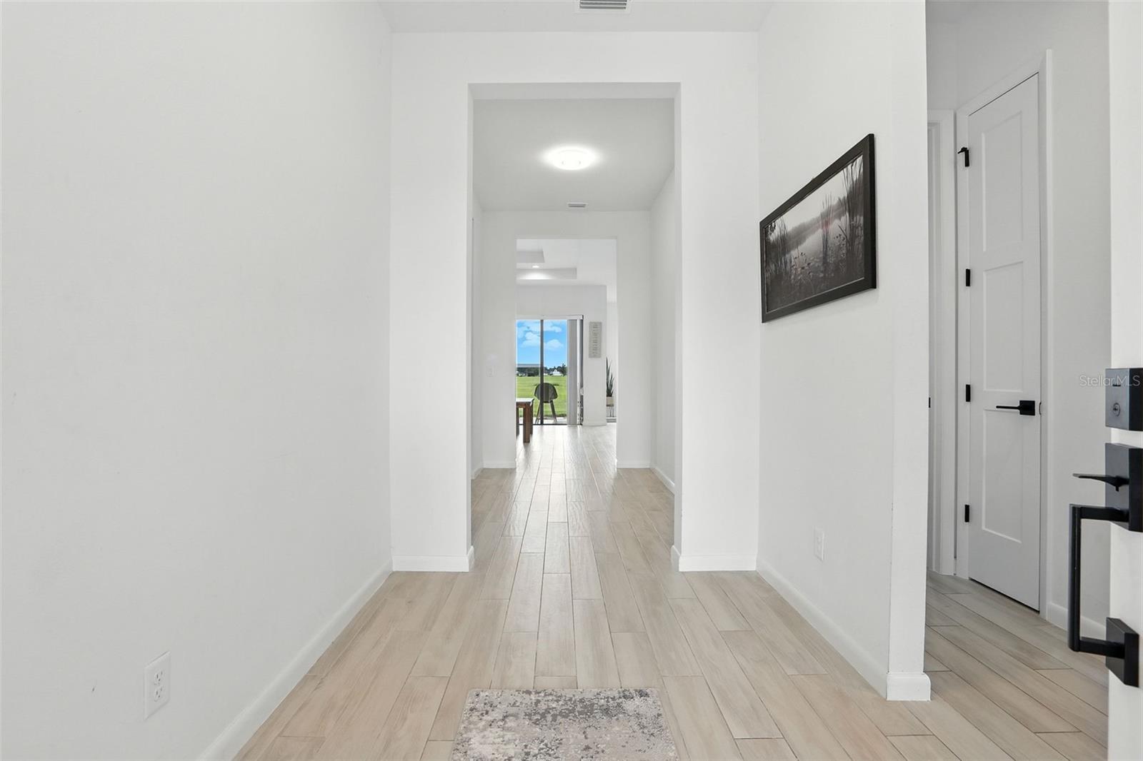 Listing photo id 3 for 4440 Shirley Shores Road