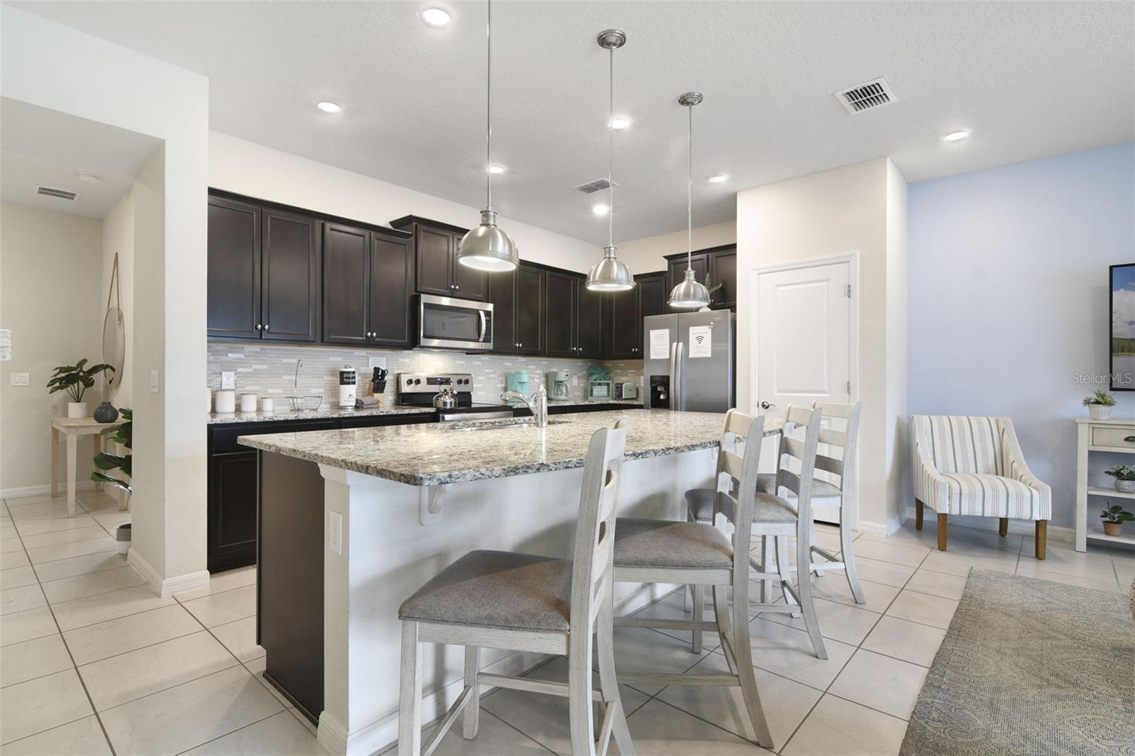 Image 4 of 51 For 131 Jetty Way