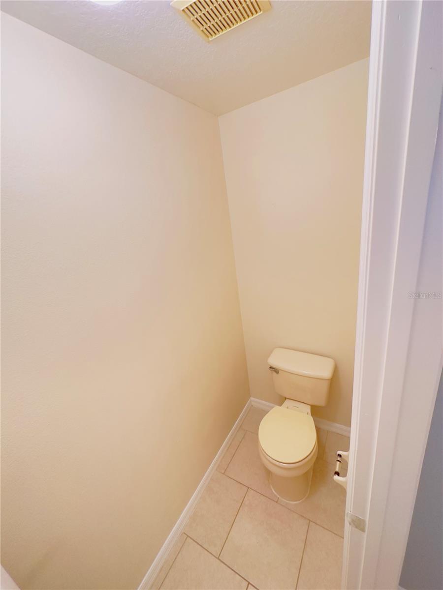 Image 15 of 21 For 1185 Singleton Circle