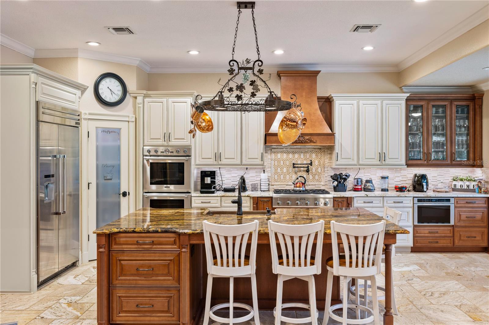 Image 19 of 86 For 9649 Weatherstone Court