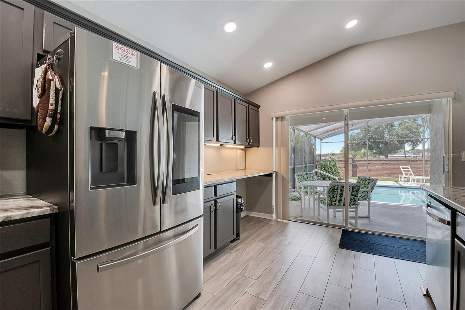Image 27 of 56 For 1428 Casterton Circle
