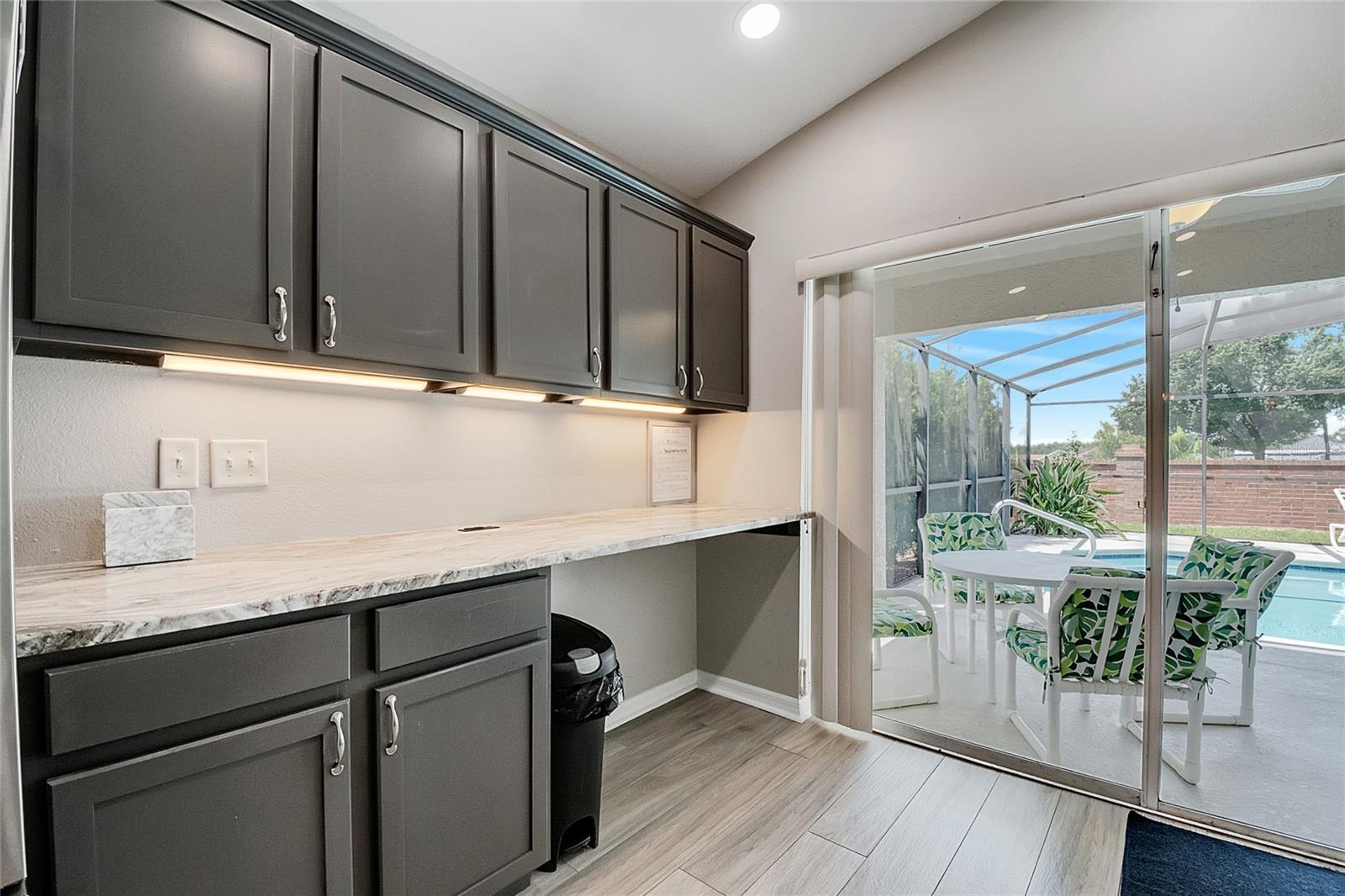 Image 28 of 56 For 1428 Casterton Circle