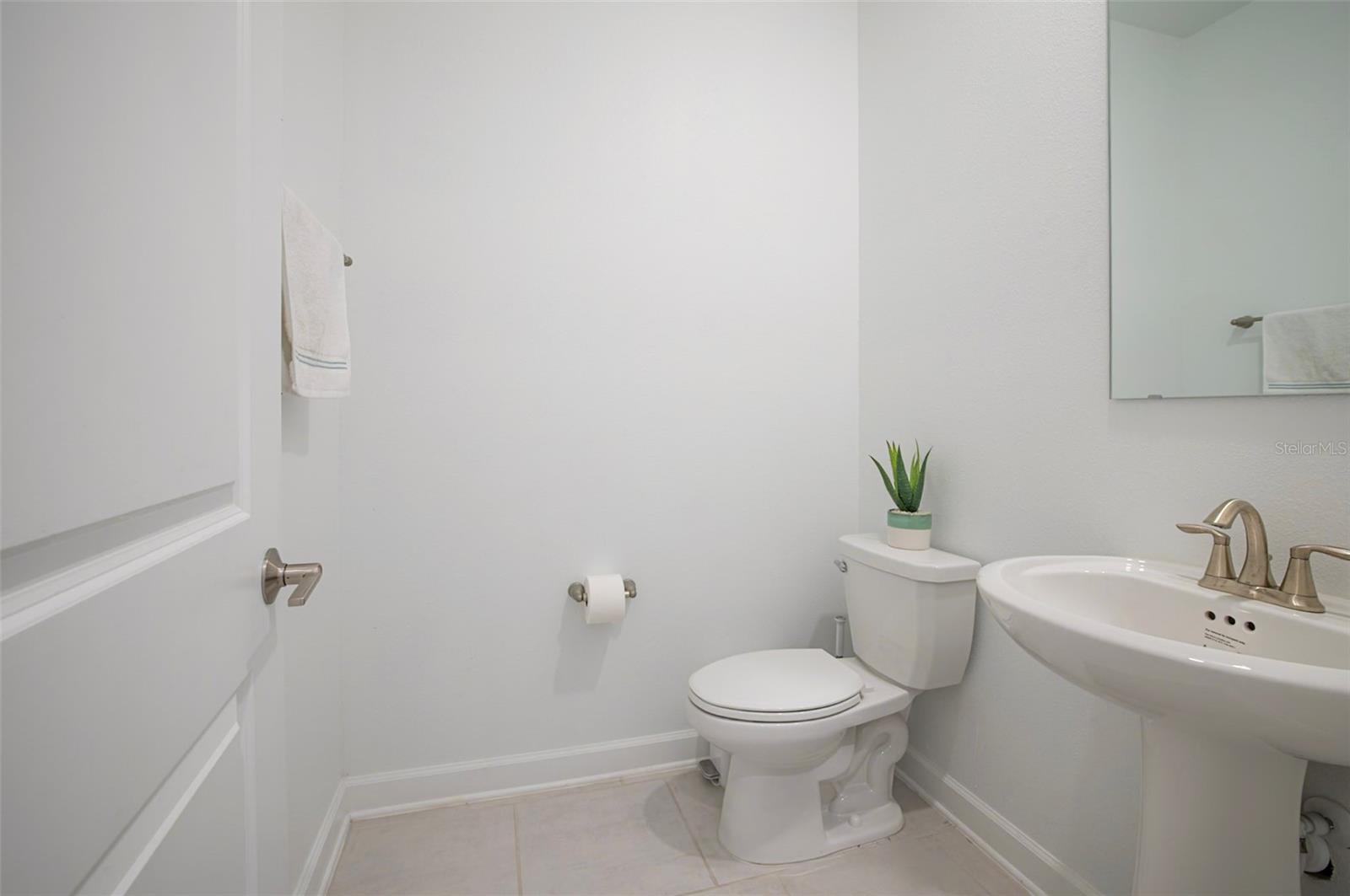 Image 10 of 83 For 4507 Hillingdam Road