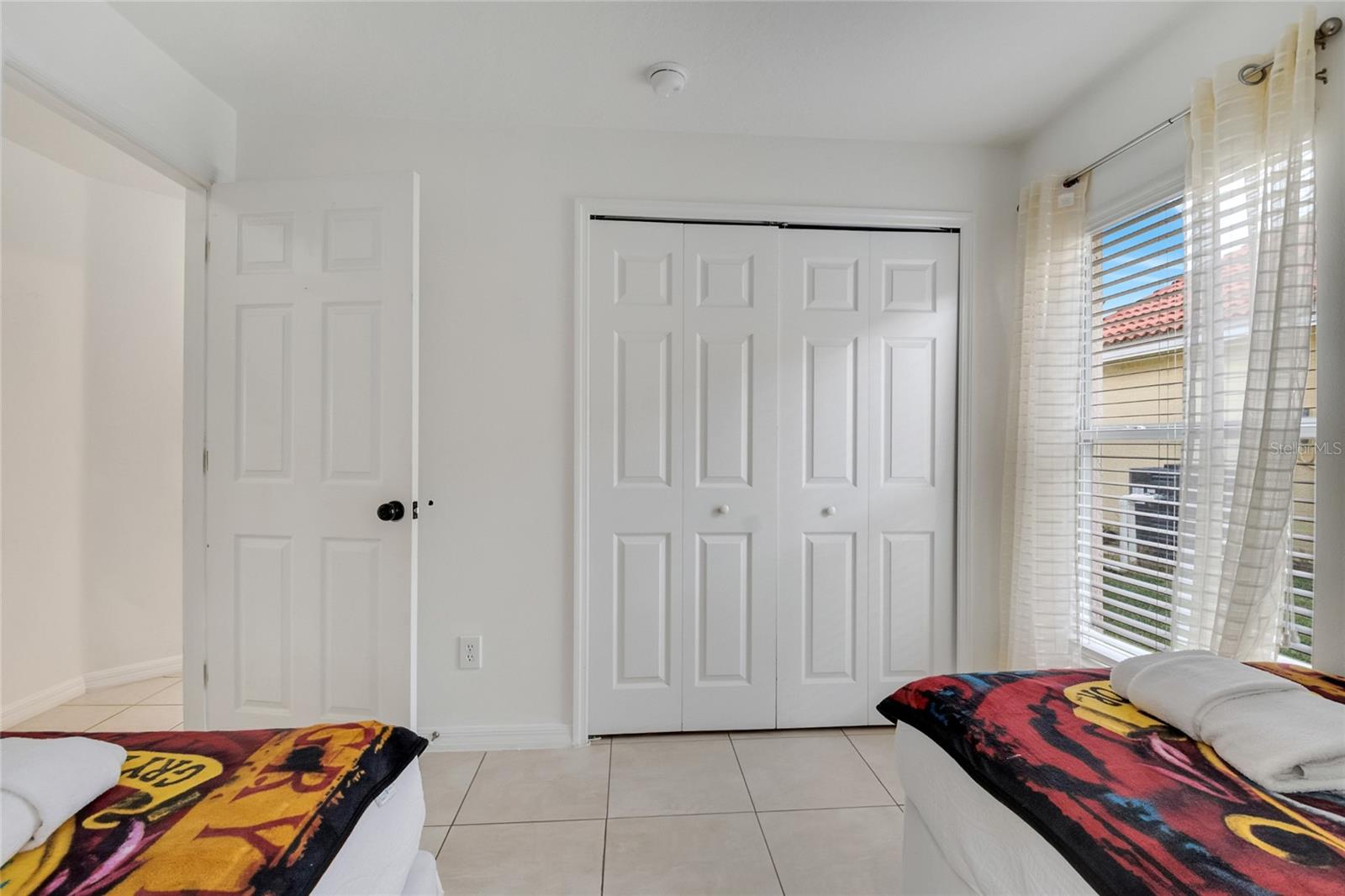 Image 17 of 54 For 238 Rosso Drive