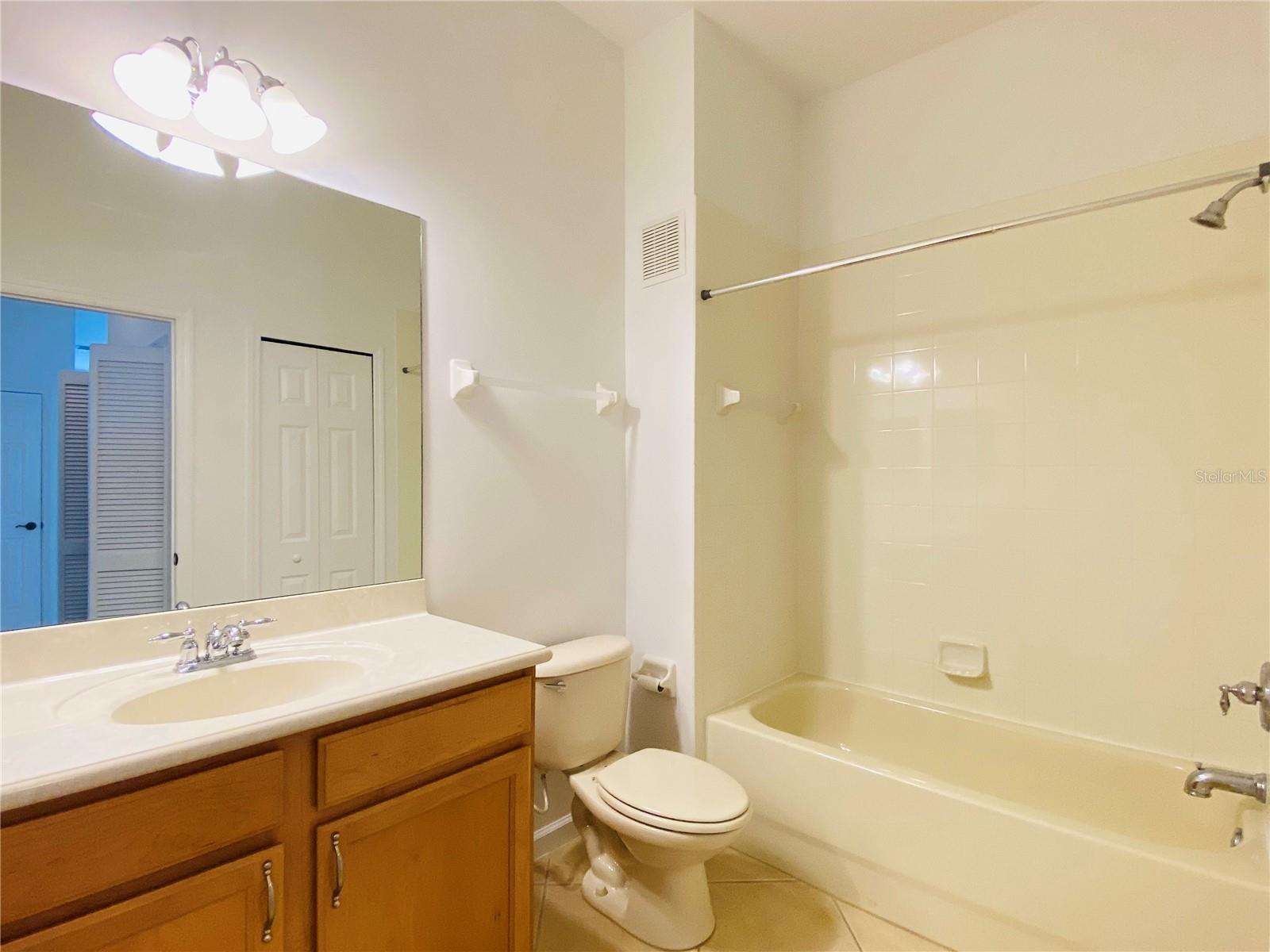 Image 18 of 31 For 4392 Wardell Place 303