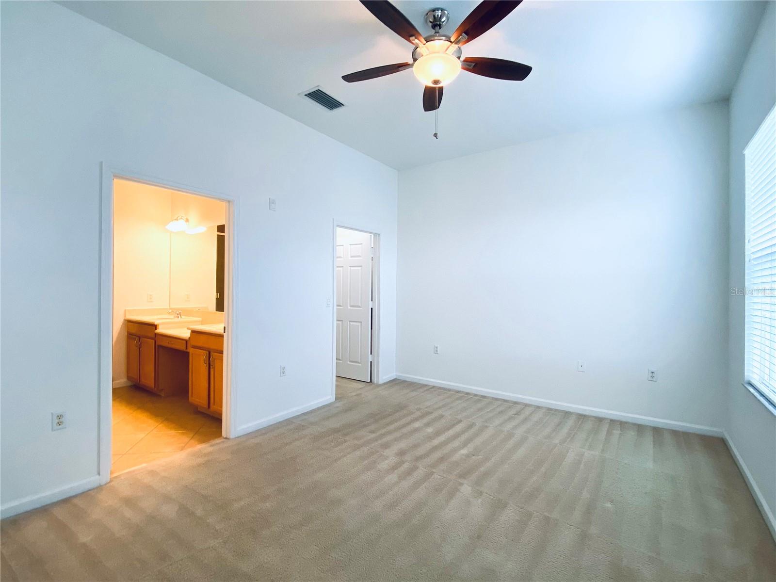 Image 20 of 31 For 4392 Wardell Place 303