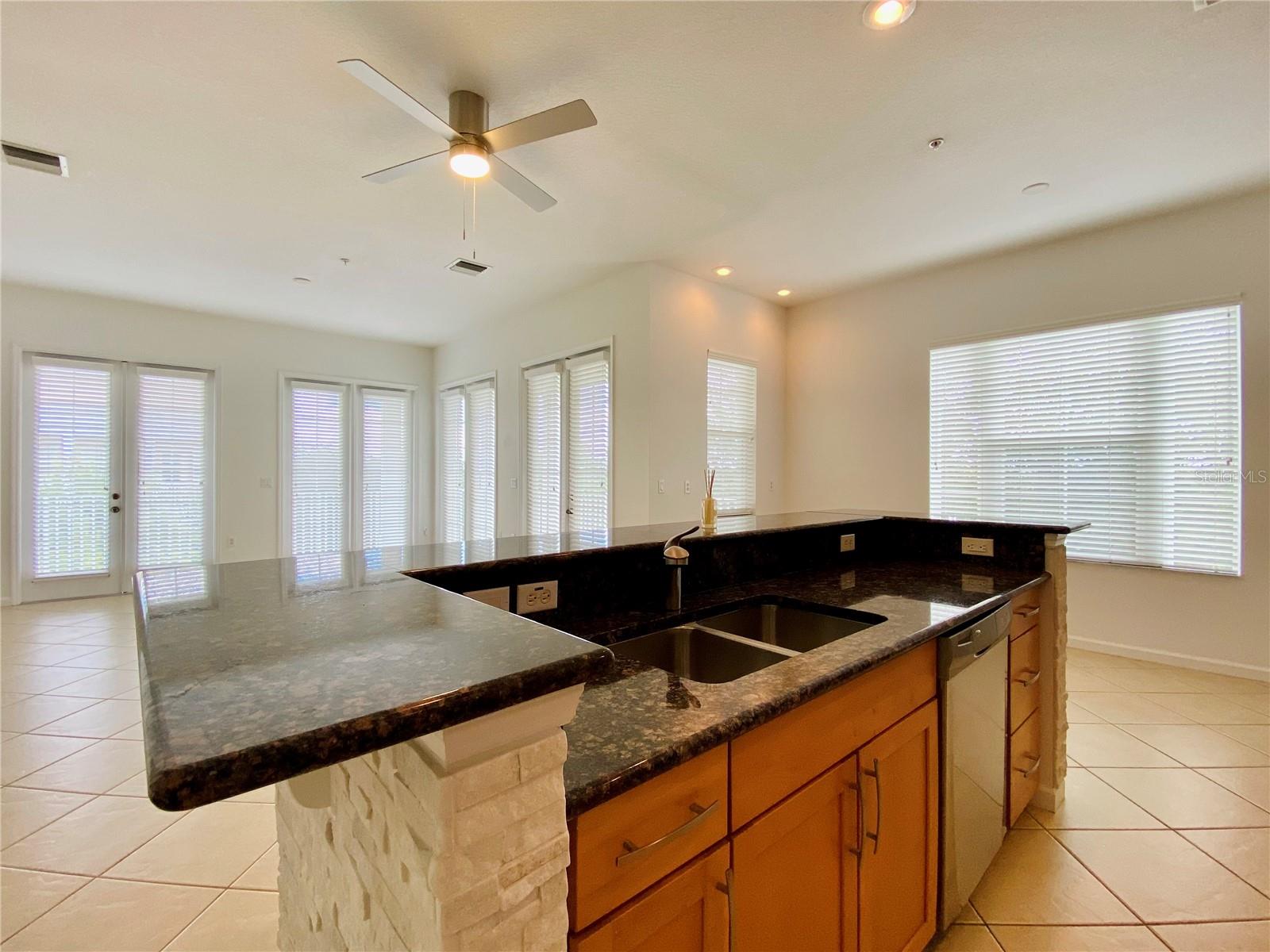 Image 9 of 31 For 4392 Wardell Place 303