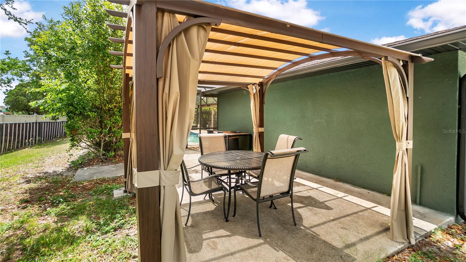 Image 37 of 37 For 1454 Digarmo Terrace