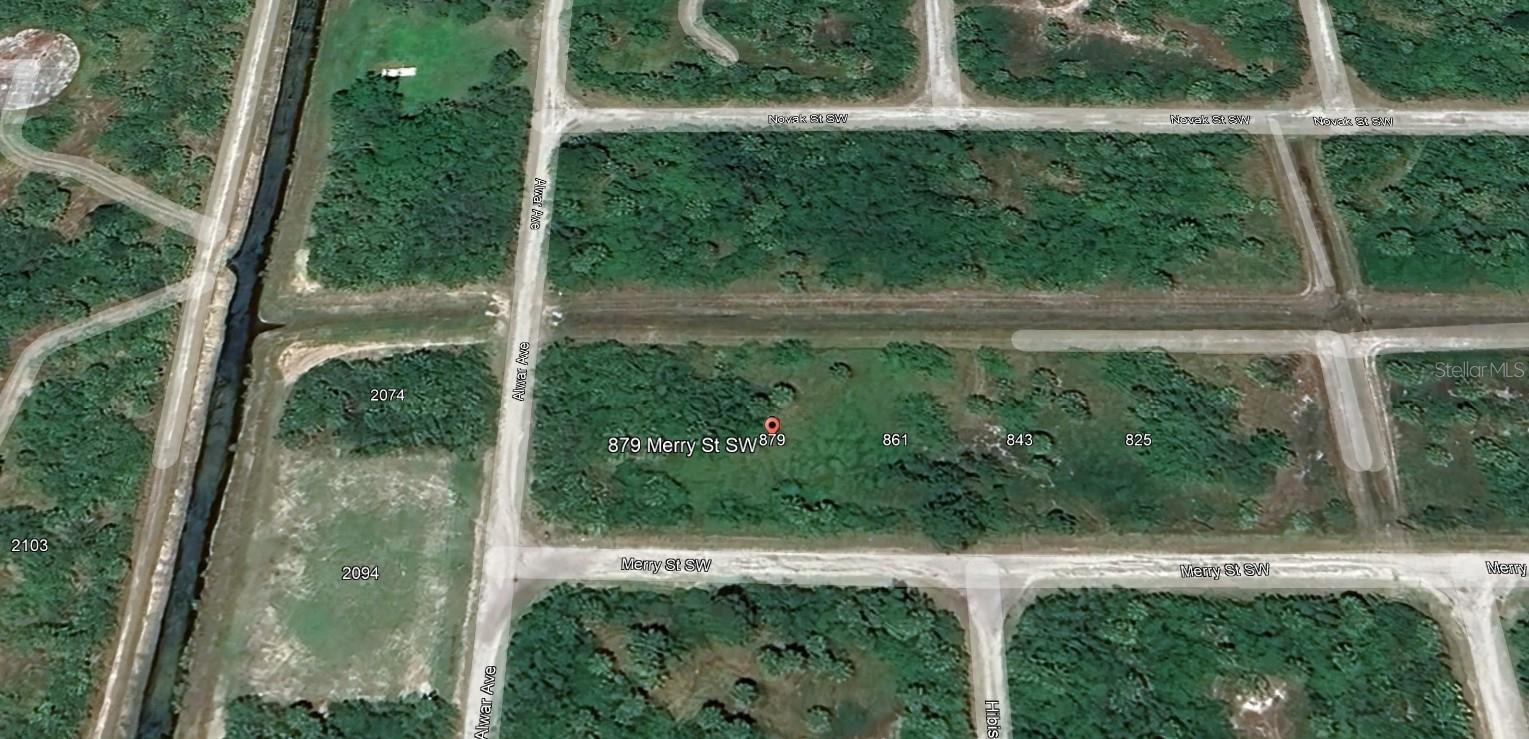 Image 5 of 15 For 879 Merry Street Sw