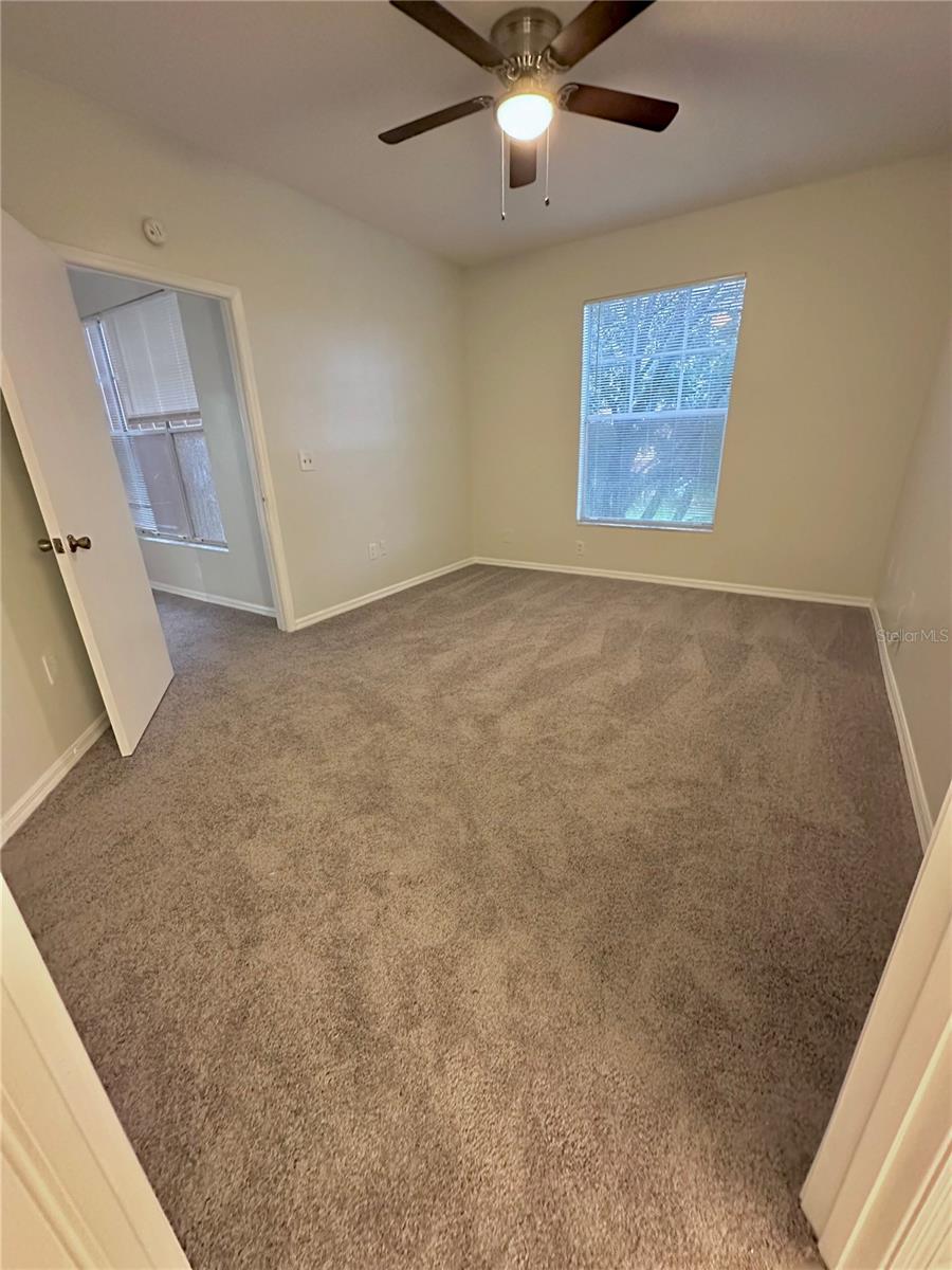Image 17 of 24 For 5500 Metrowest Boulevard 201