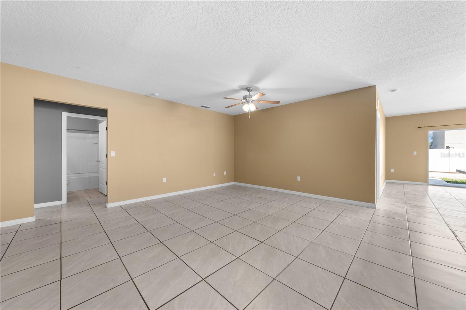 Image 15 of 51 For 1073 Brenton Manor Drive
