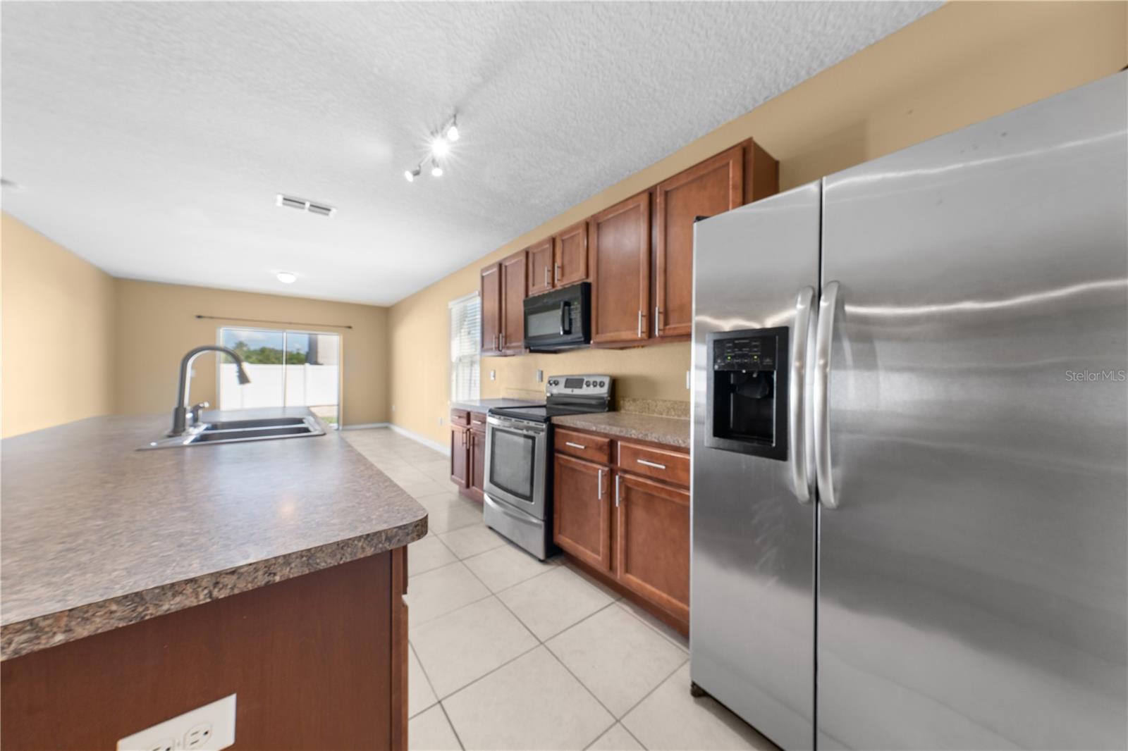 Image 23 of 51 For 1073 Brenton Manor Drive