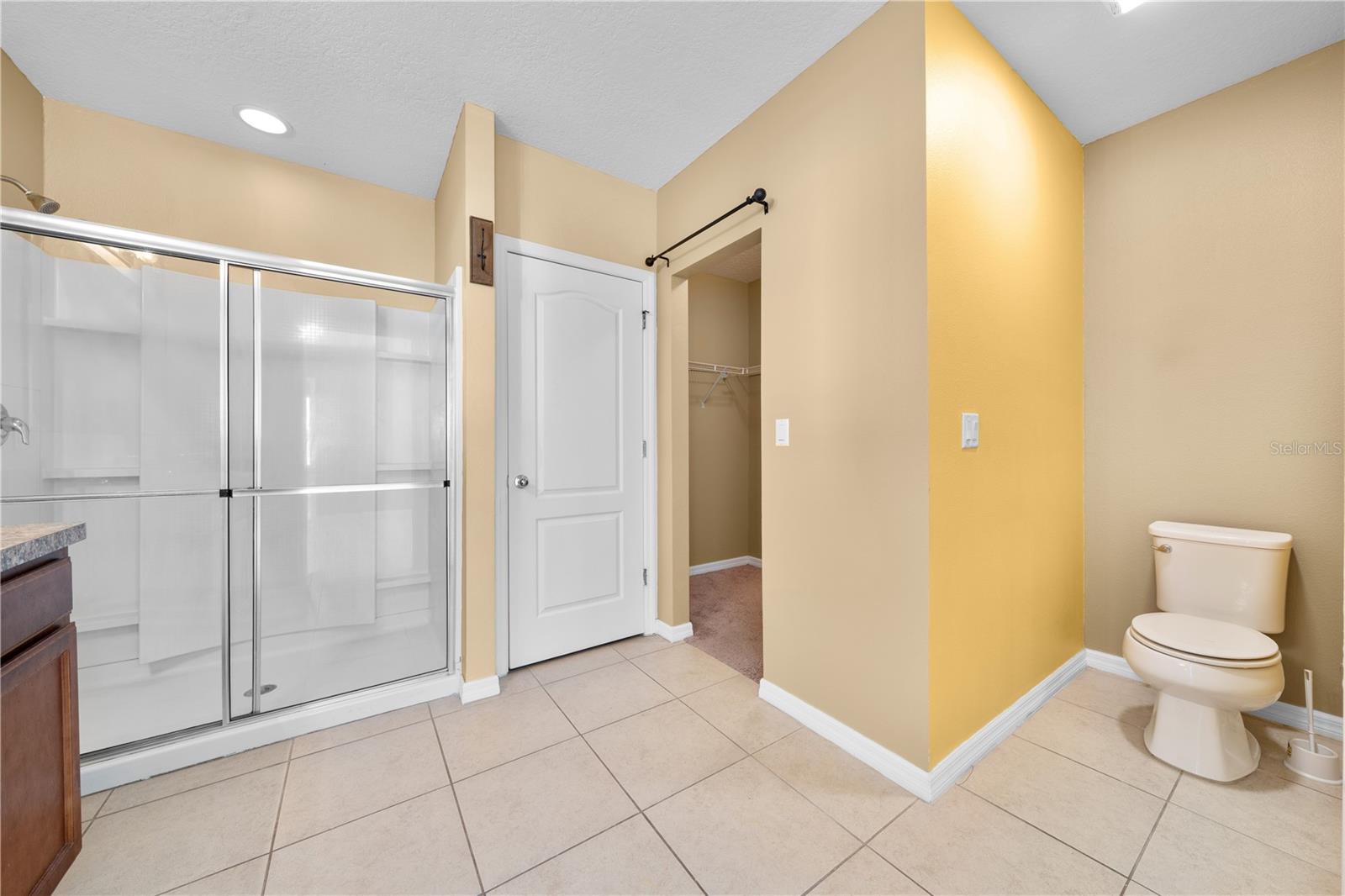 Image 29 of 51 For 1073 Brenton Manor Drive