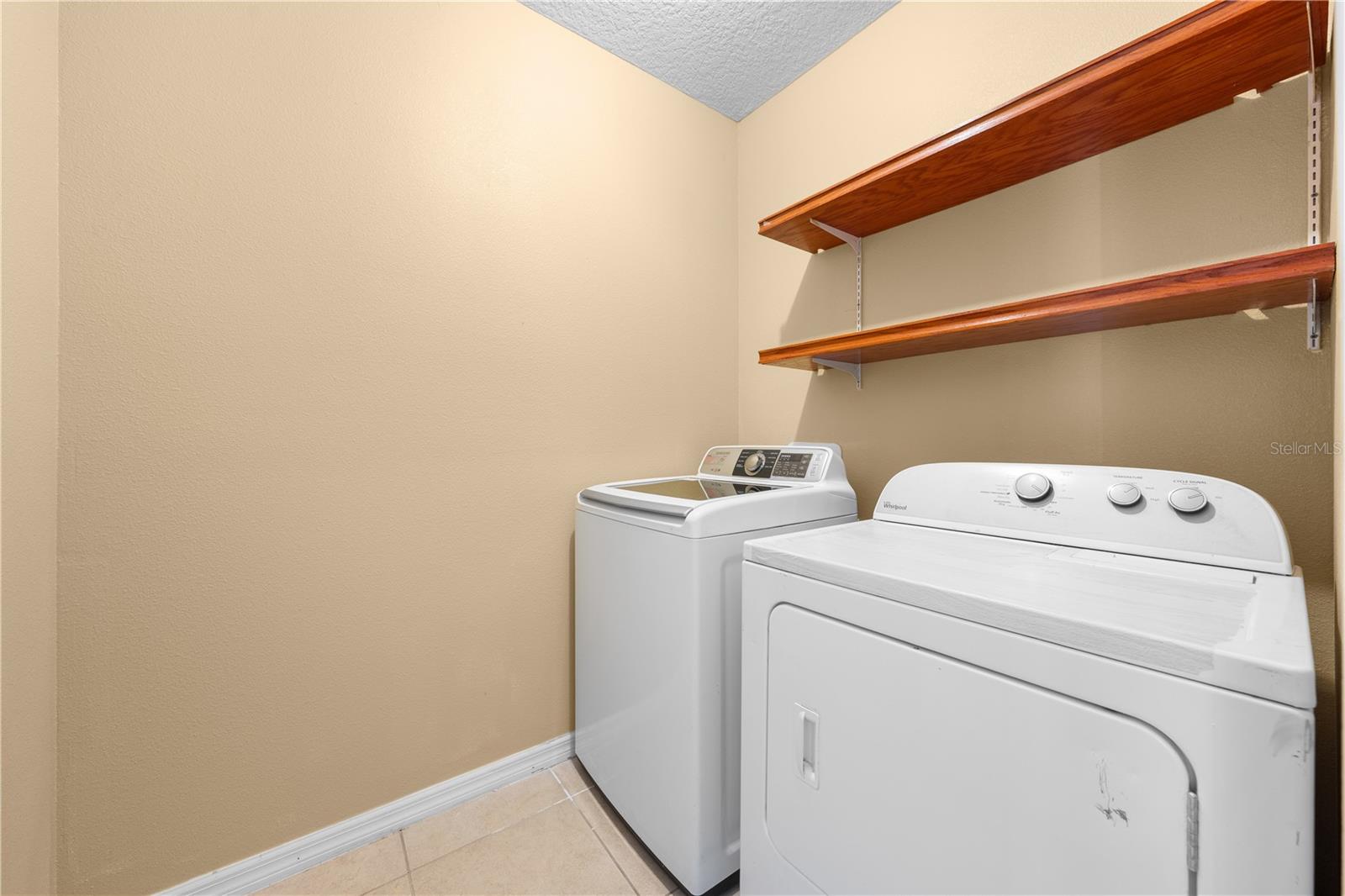 Image 30 of 51 For 1073 Brenton Manor Drive