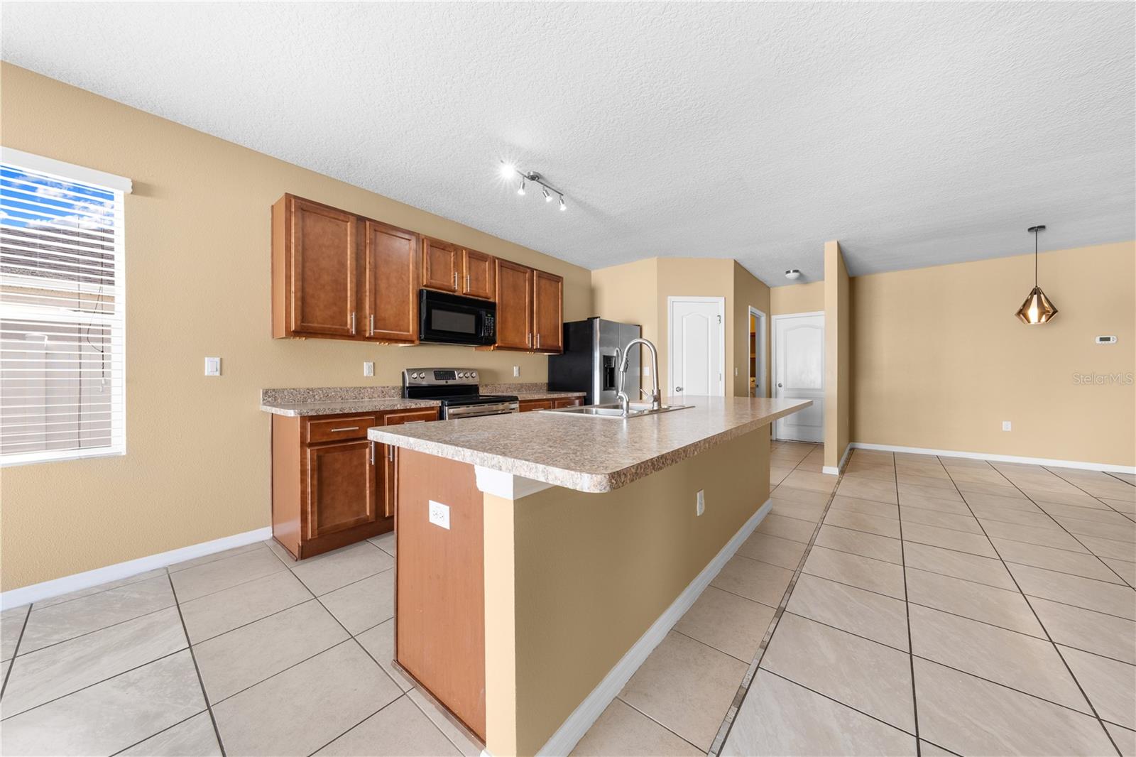 Image 31 of 51 For 1073 Brenton Manor Drive