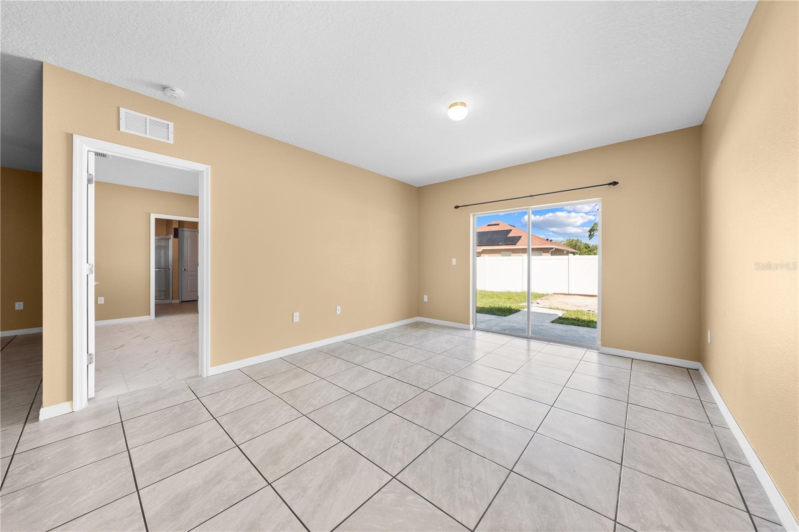Image 34 of 51 For 1073 Brenton Manor Drive