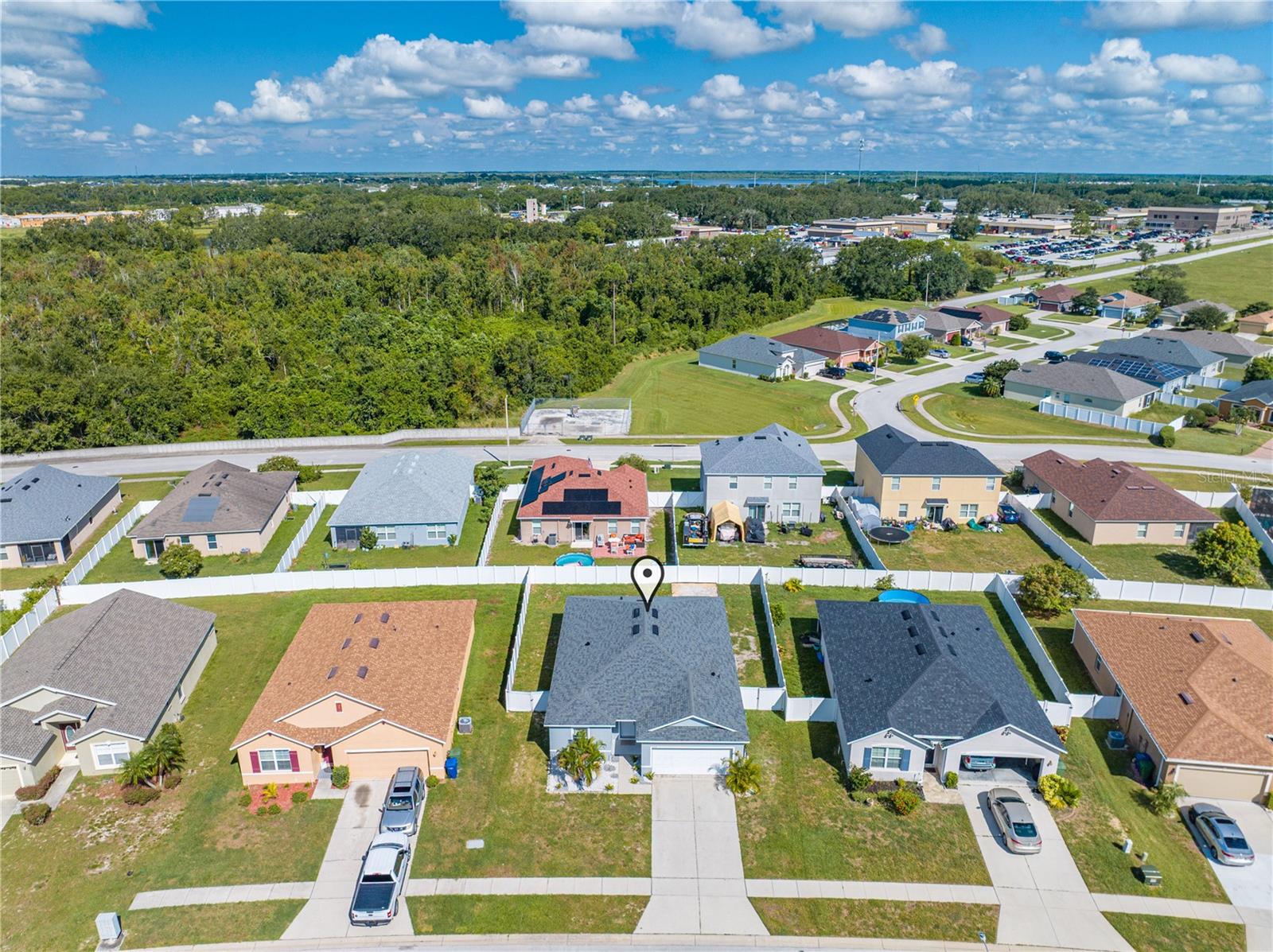 Image 5 of 51 For 1073 Brenton Manor Drive