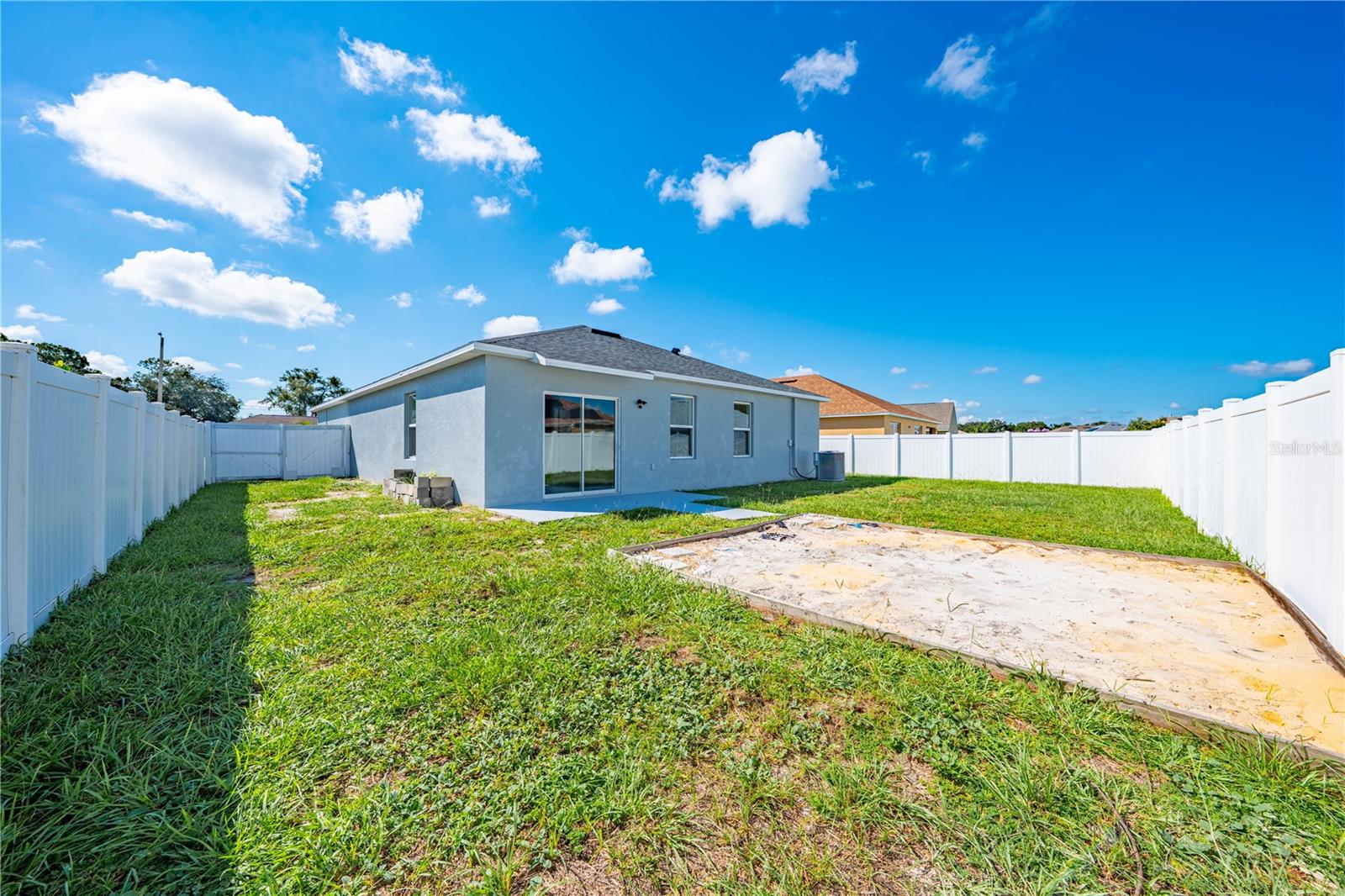 Image 6 of 51 For 1073 Brenton Manor Drive