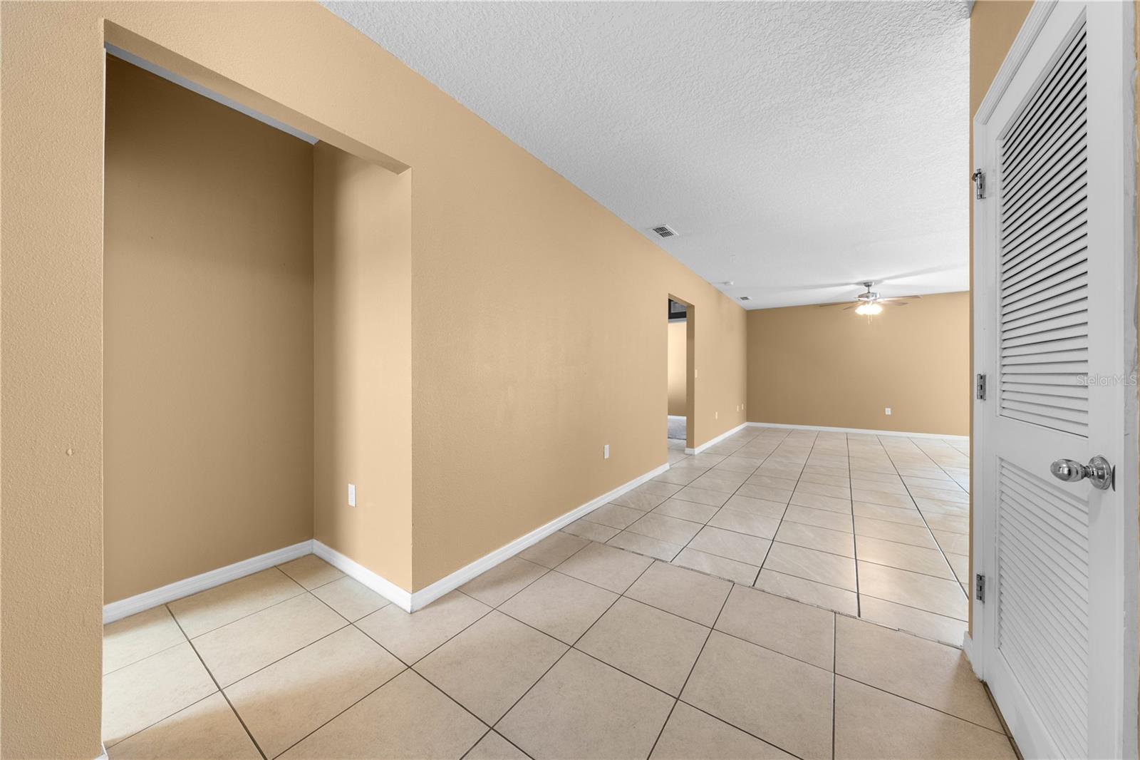 Image 8 of 51 For 1073 Brenton Manor Drive