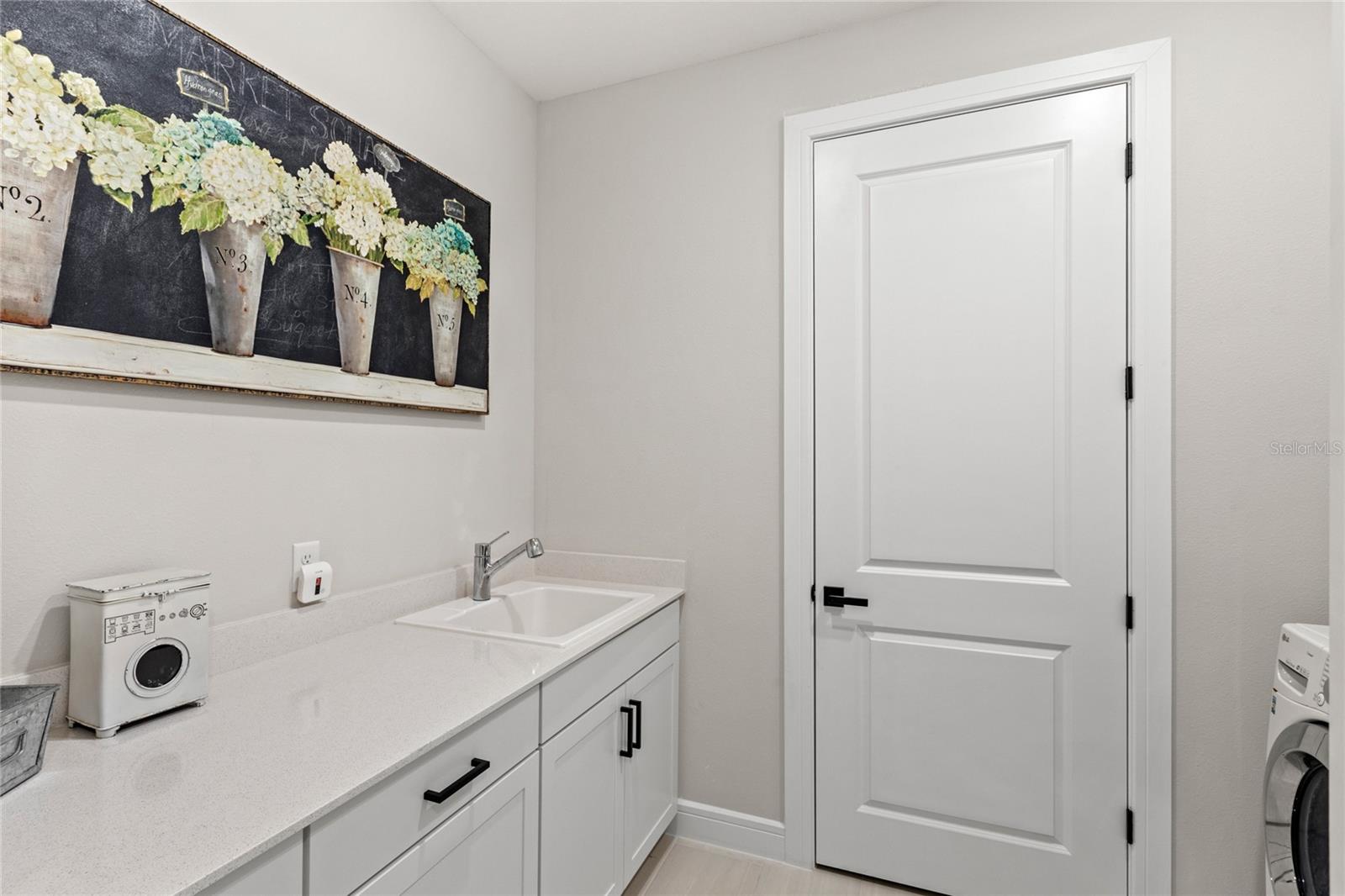 Image 7 of 40 For 13732 Fresh Ivy Street