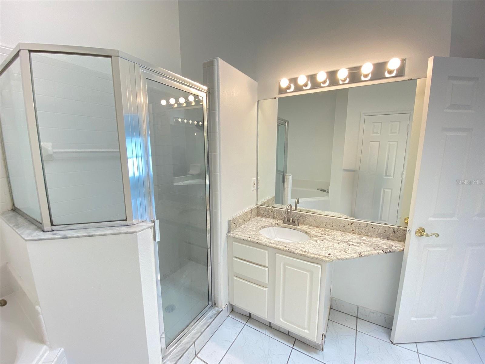 Image 13 of 35 For 3310 Crystal Creek Boulevard