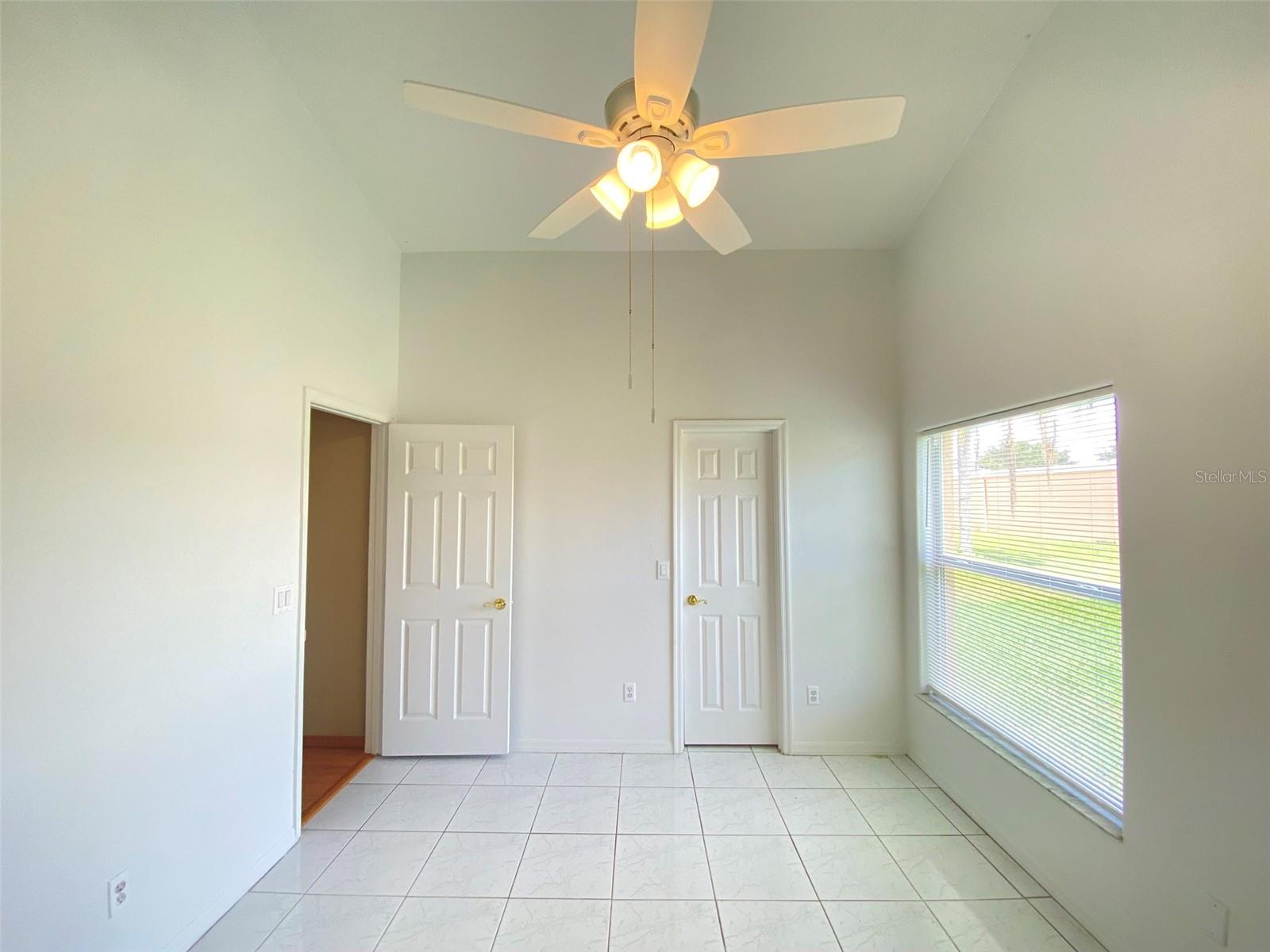 Image 17 of 35 For 3310 Crystal Creek Boulevard