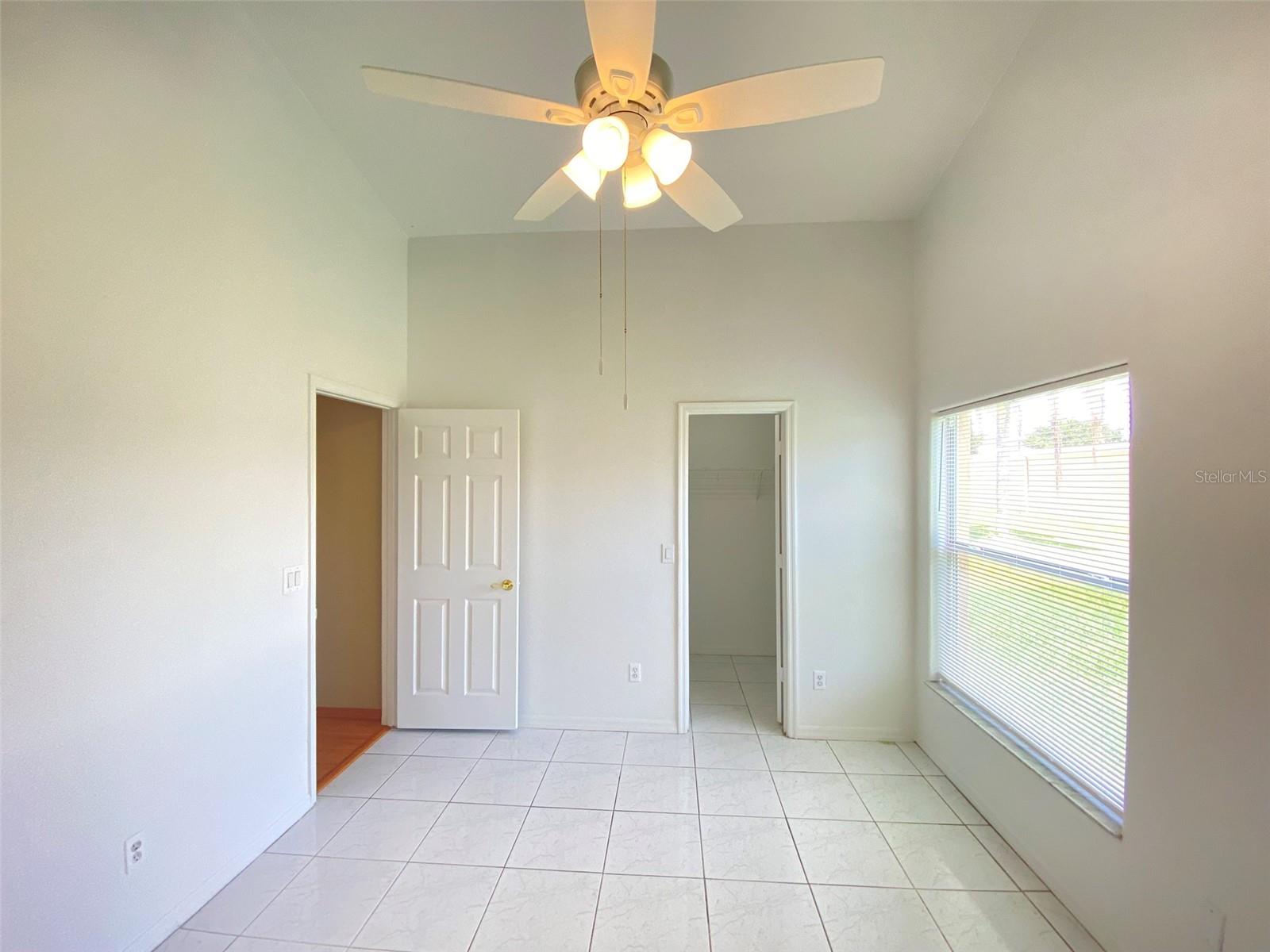 Image 18 of 35 For 3310 Crystal Creek Boulevard