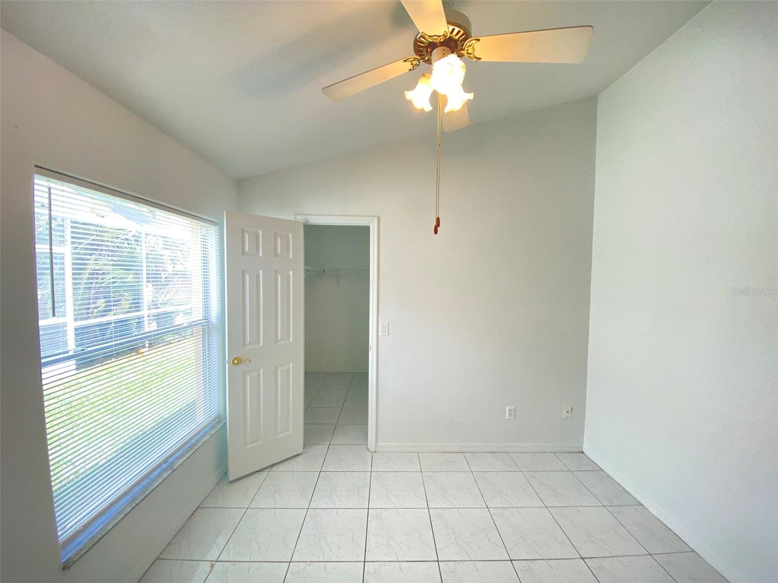 Image 23 of 35 For 3310 Crystal Creek Boulevard