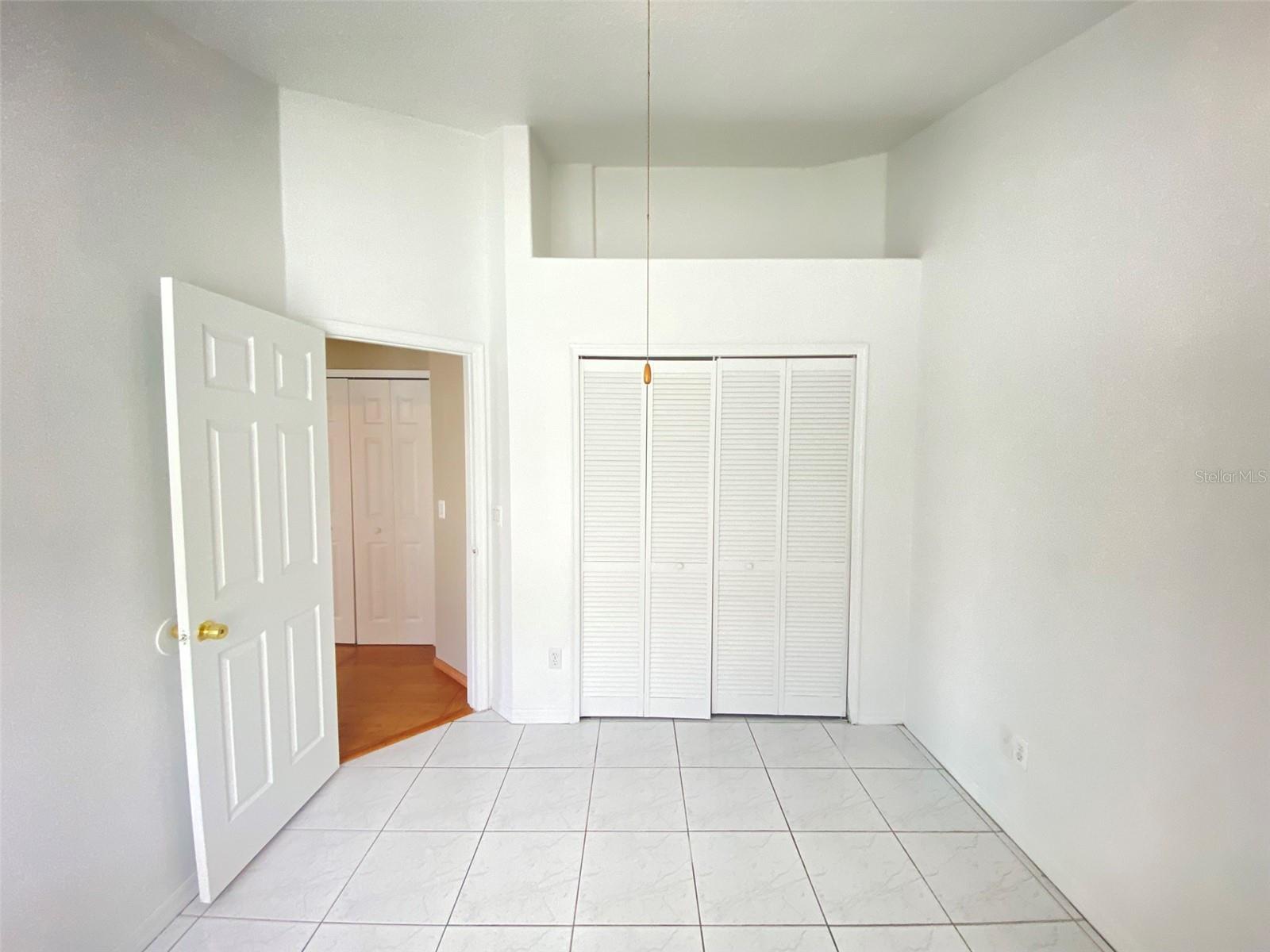 Image 26 of 35 For 3310 Crystal Creek Boulevard
