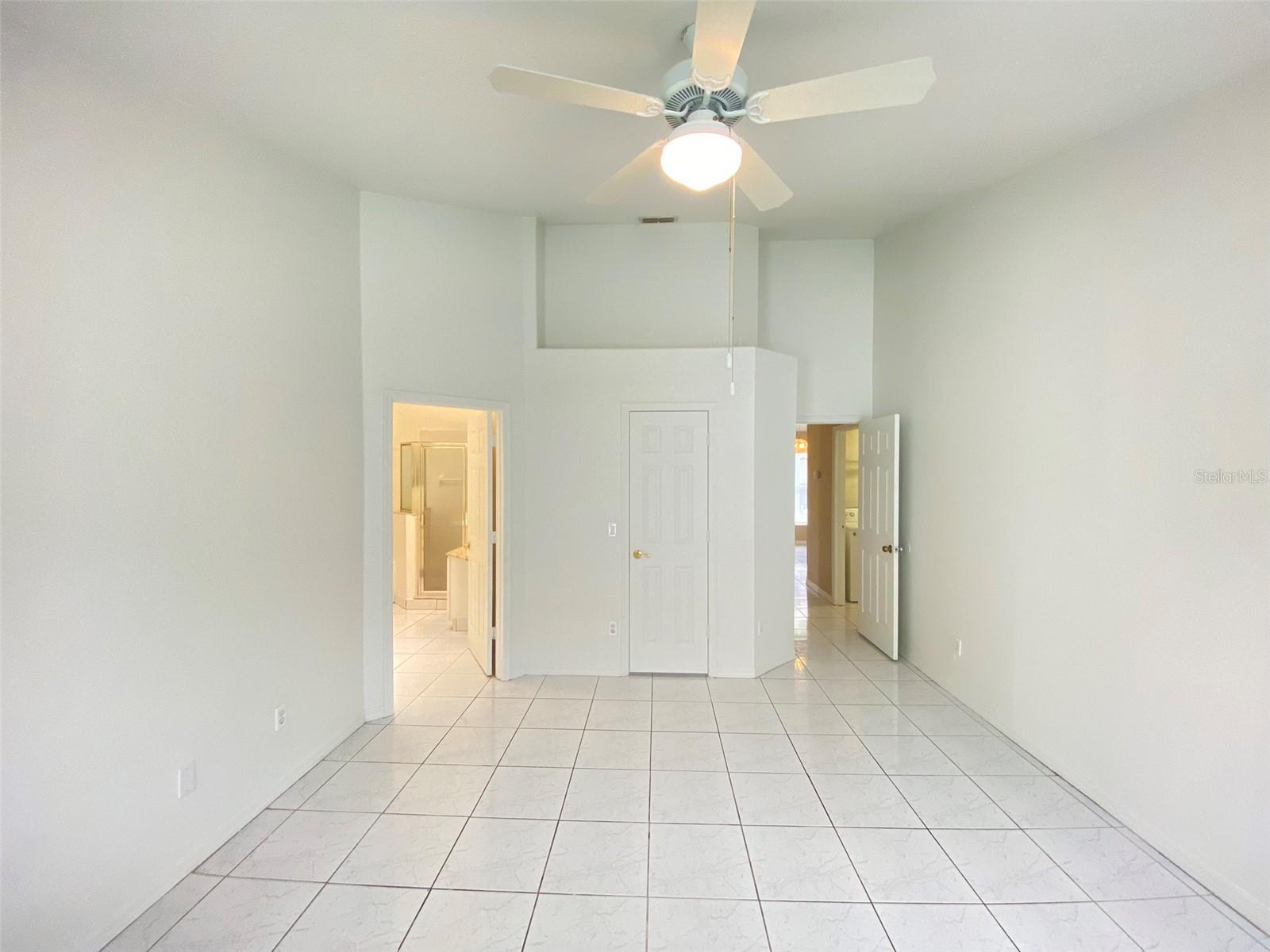 Image 28 of 35 For 3310 Crystal Creek Boulevard