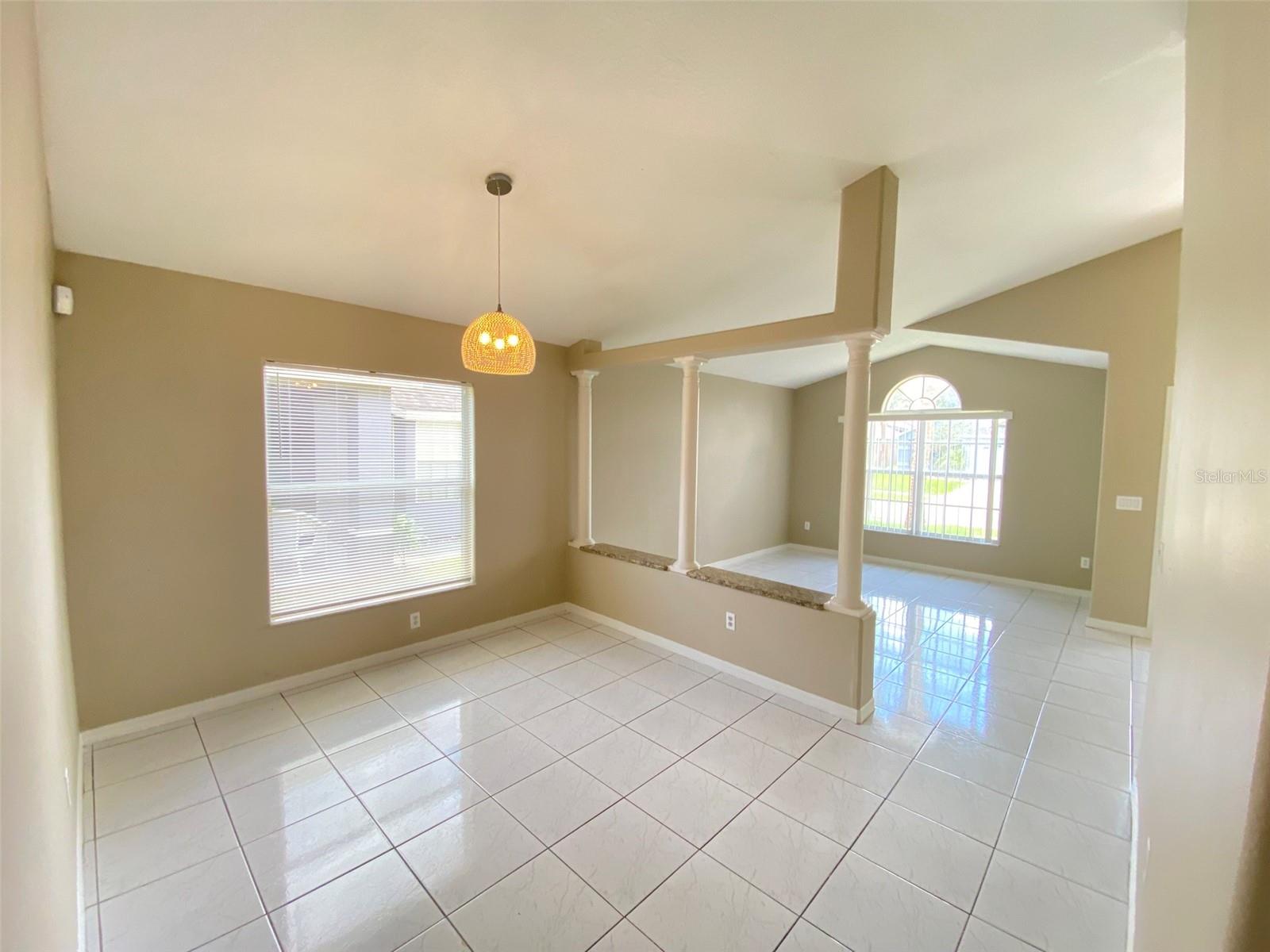Image 5 of 35 For 3310 Crystal Creek Boulevard