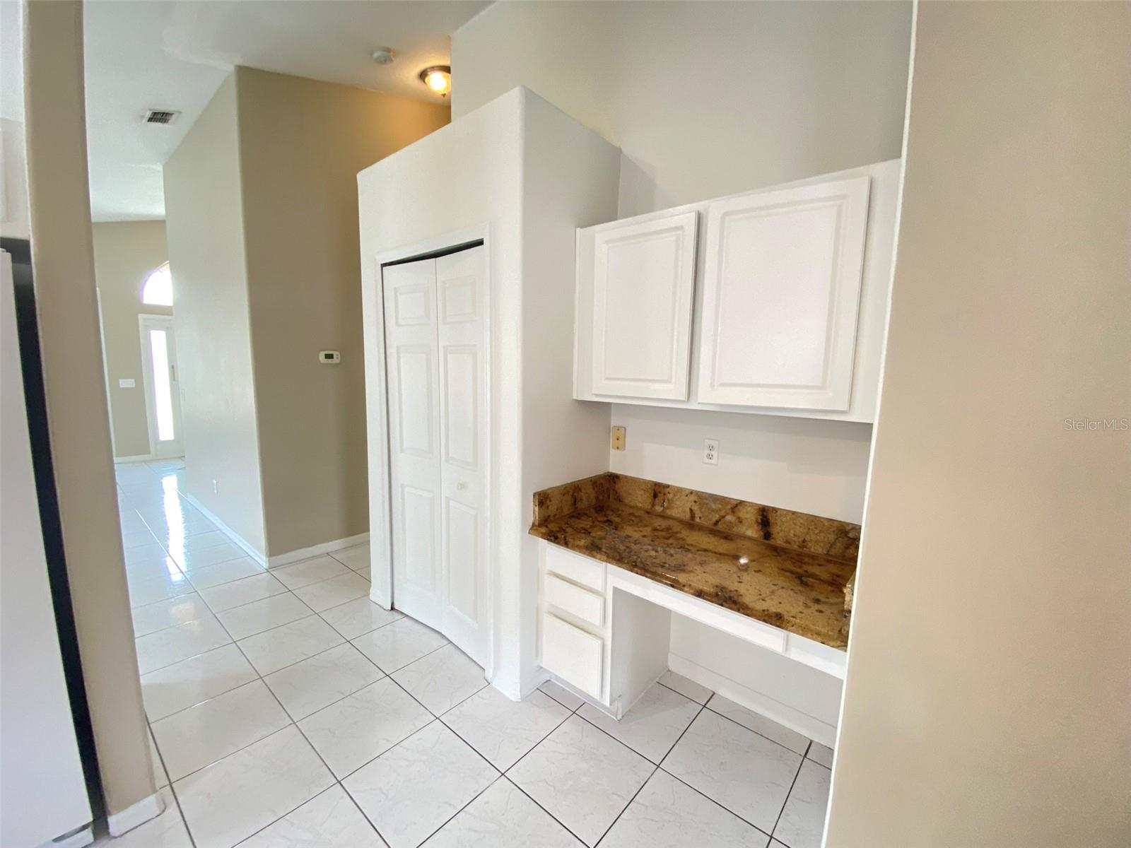 Image 7 of 35 For 3310 Crystal Creek Boulevard