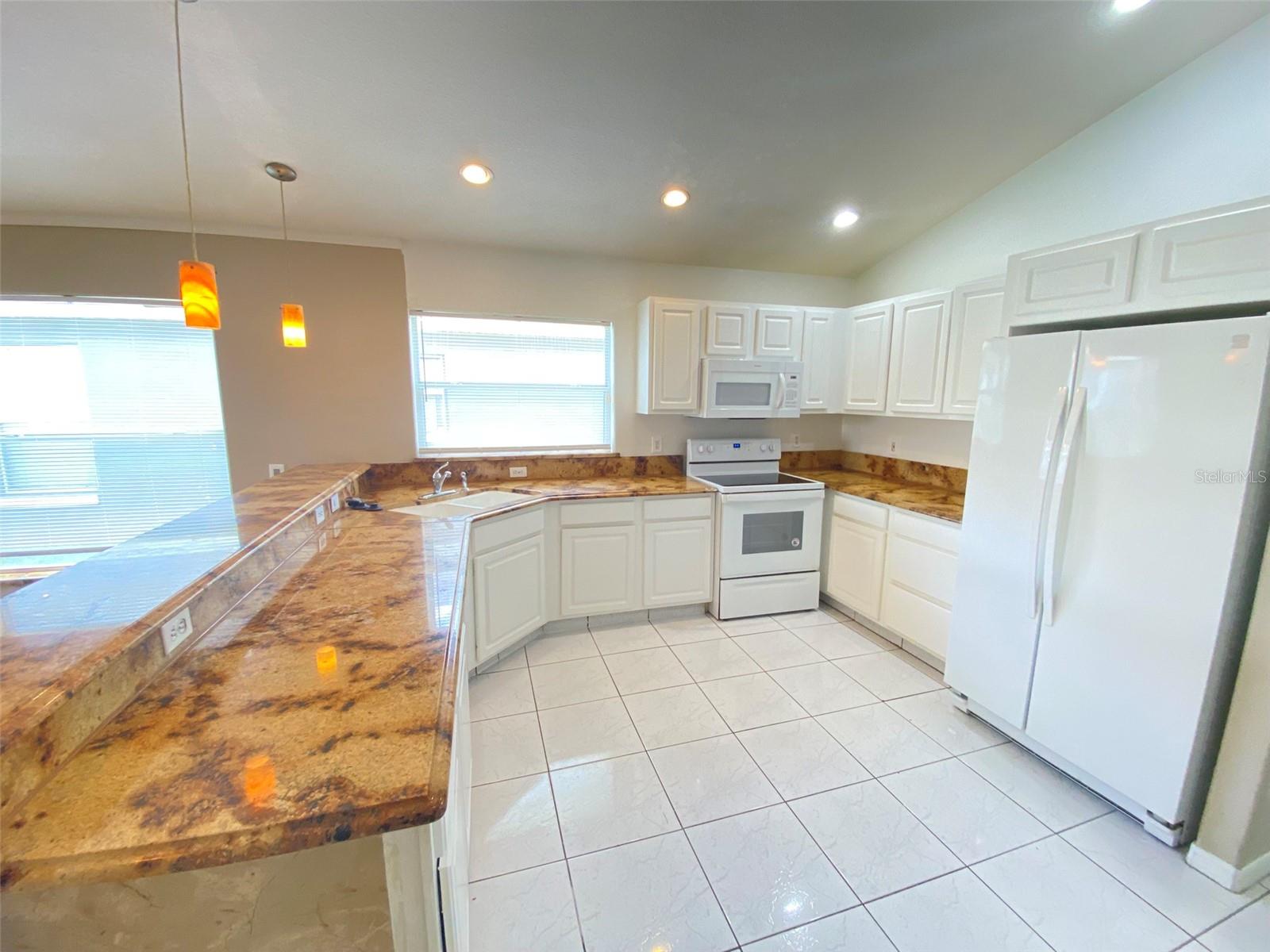Image 9 of 35 For 3310 Crystal Creek Boulevard