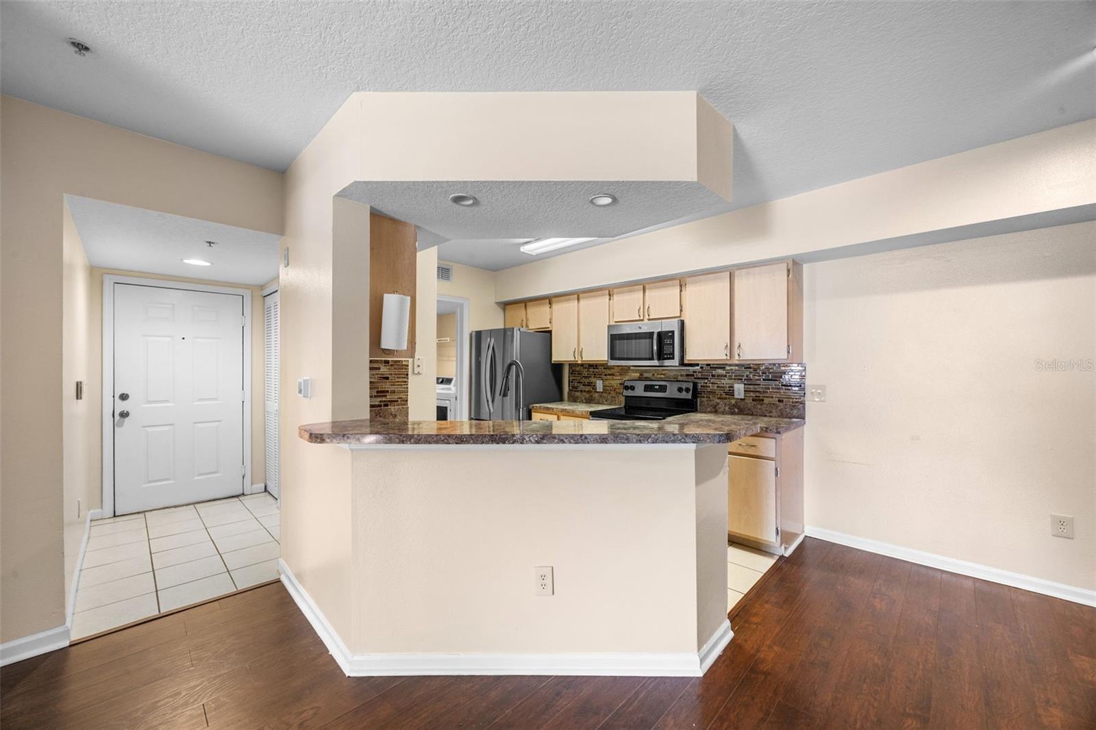 Image 10 of 34 For 12512 Crest Springs Lane 1113