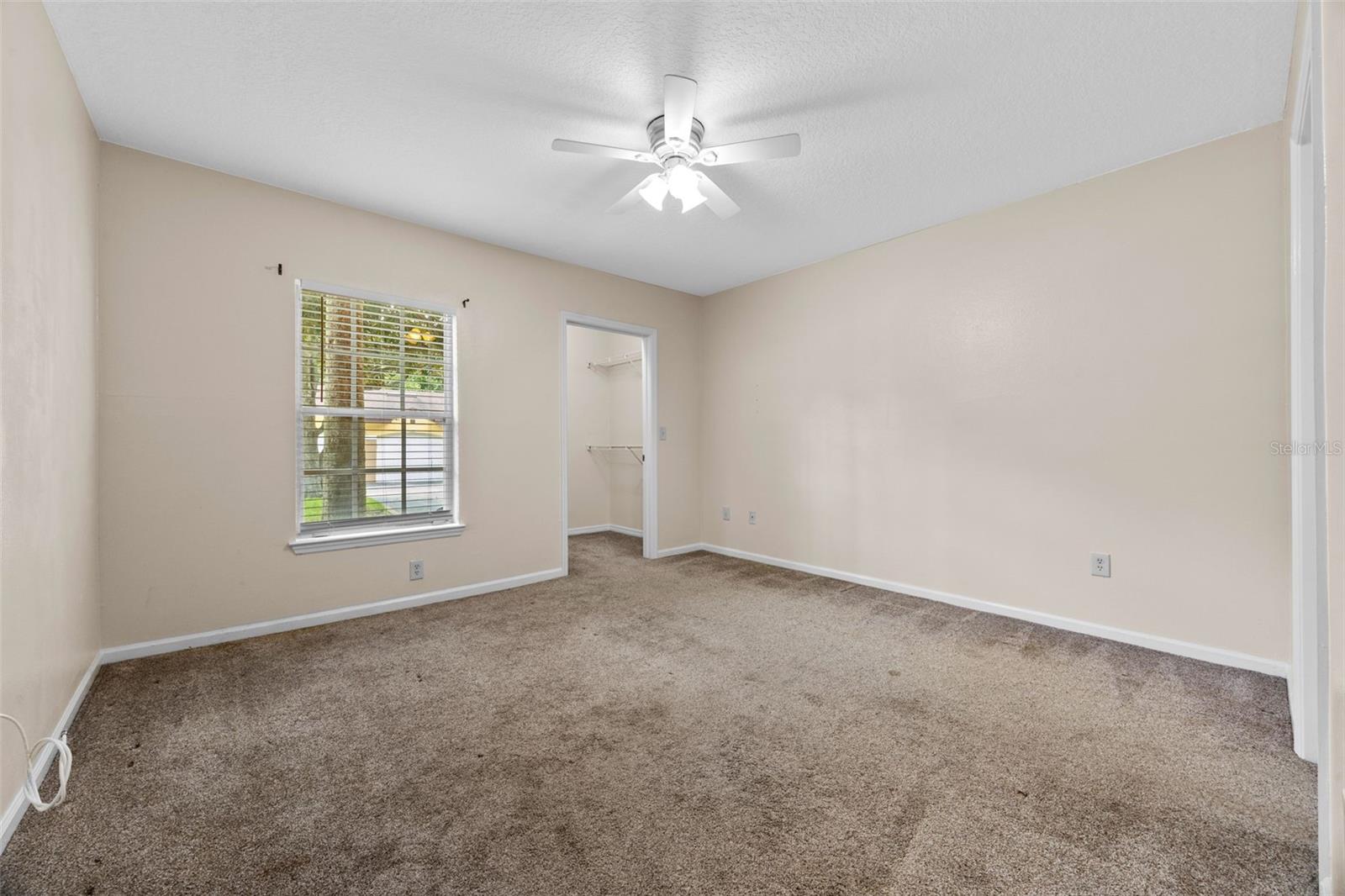 Image 16 of 34 For 12512 Crest Springs Lane 1113