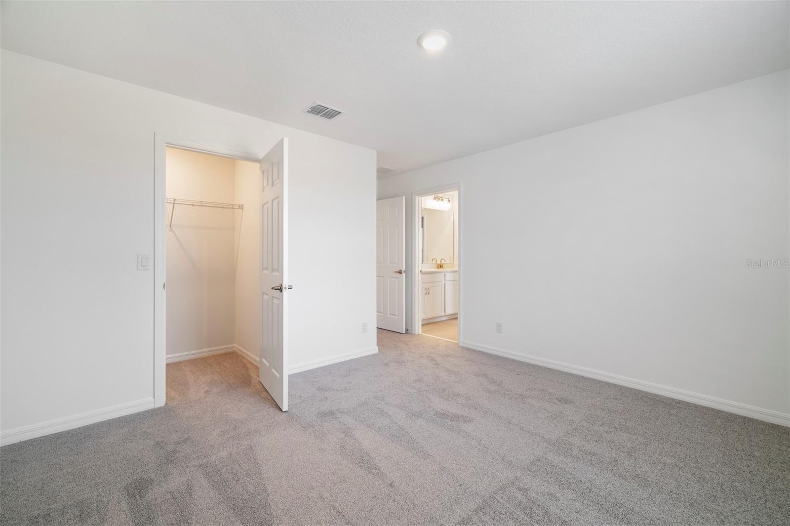 Image 10 of 20 For 326 Ridgemark Avenue