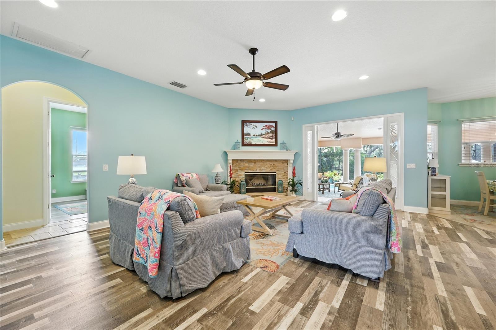 Image 23 of 77 For 4615 Claire Rose Court