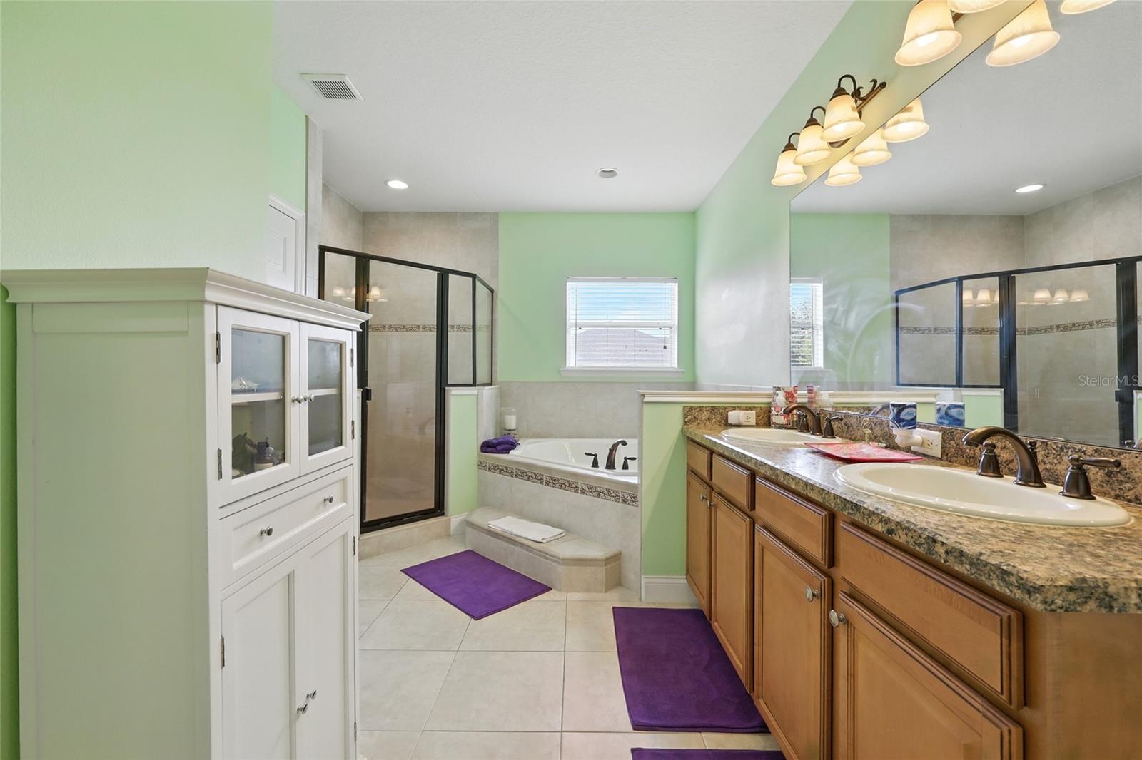 Image 60 of 77 For 4615 Claire Rose Court