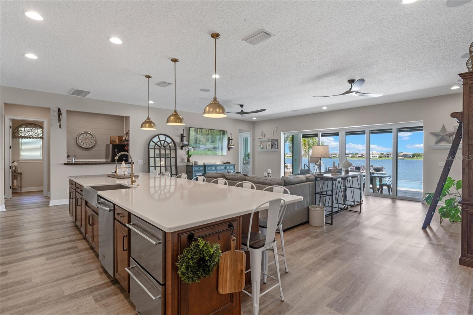 Image 10 of 74 For 7717 Green Mountain Way