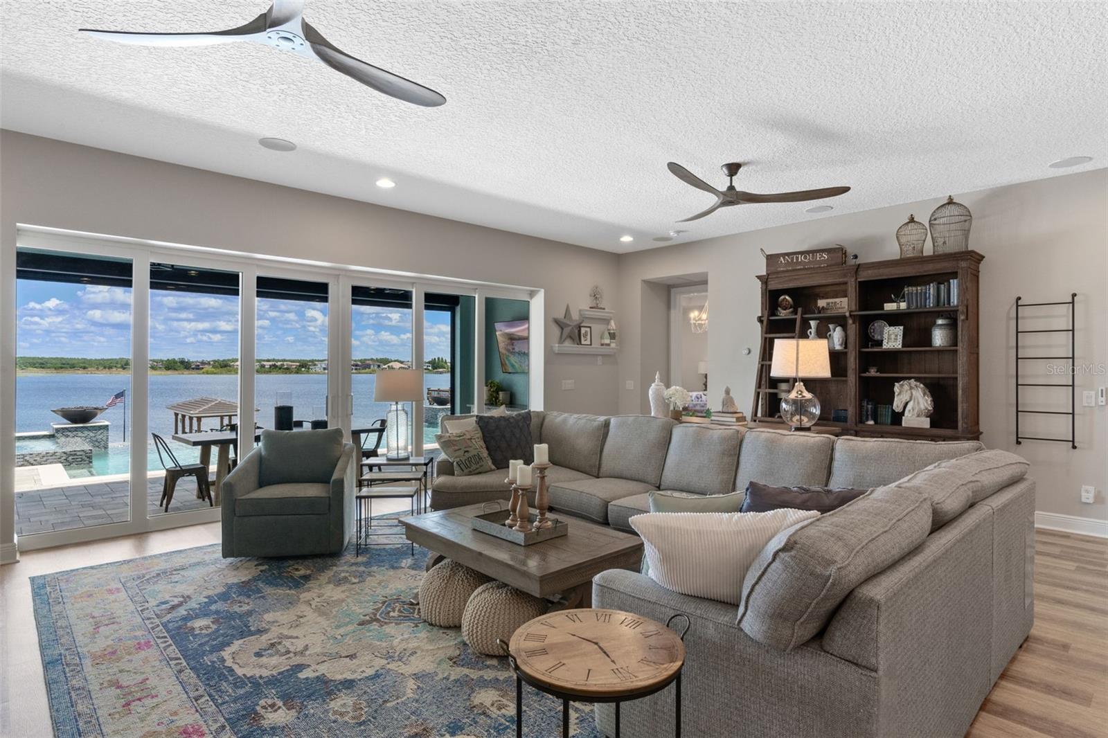 Image 11 of 74 For 7717 Green Mountain Way
