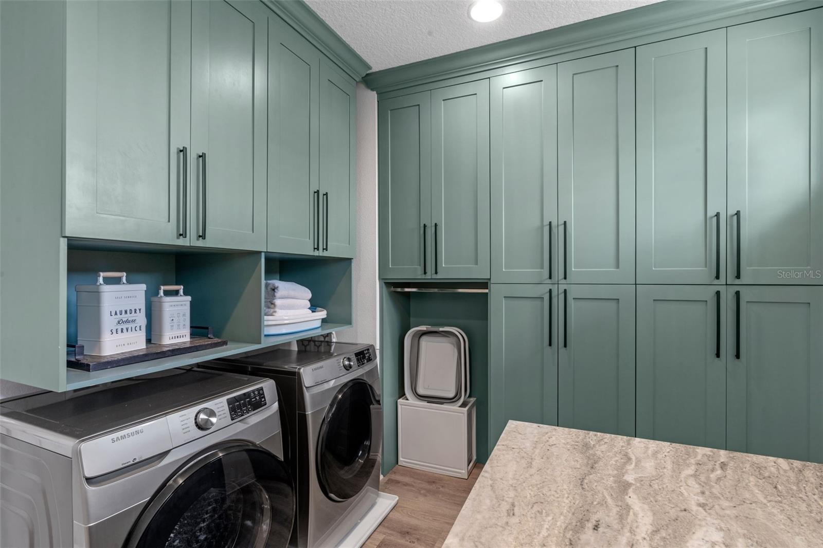 Image 39 of 74 For 7717 Green Mountain Way